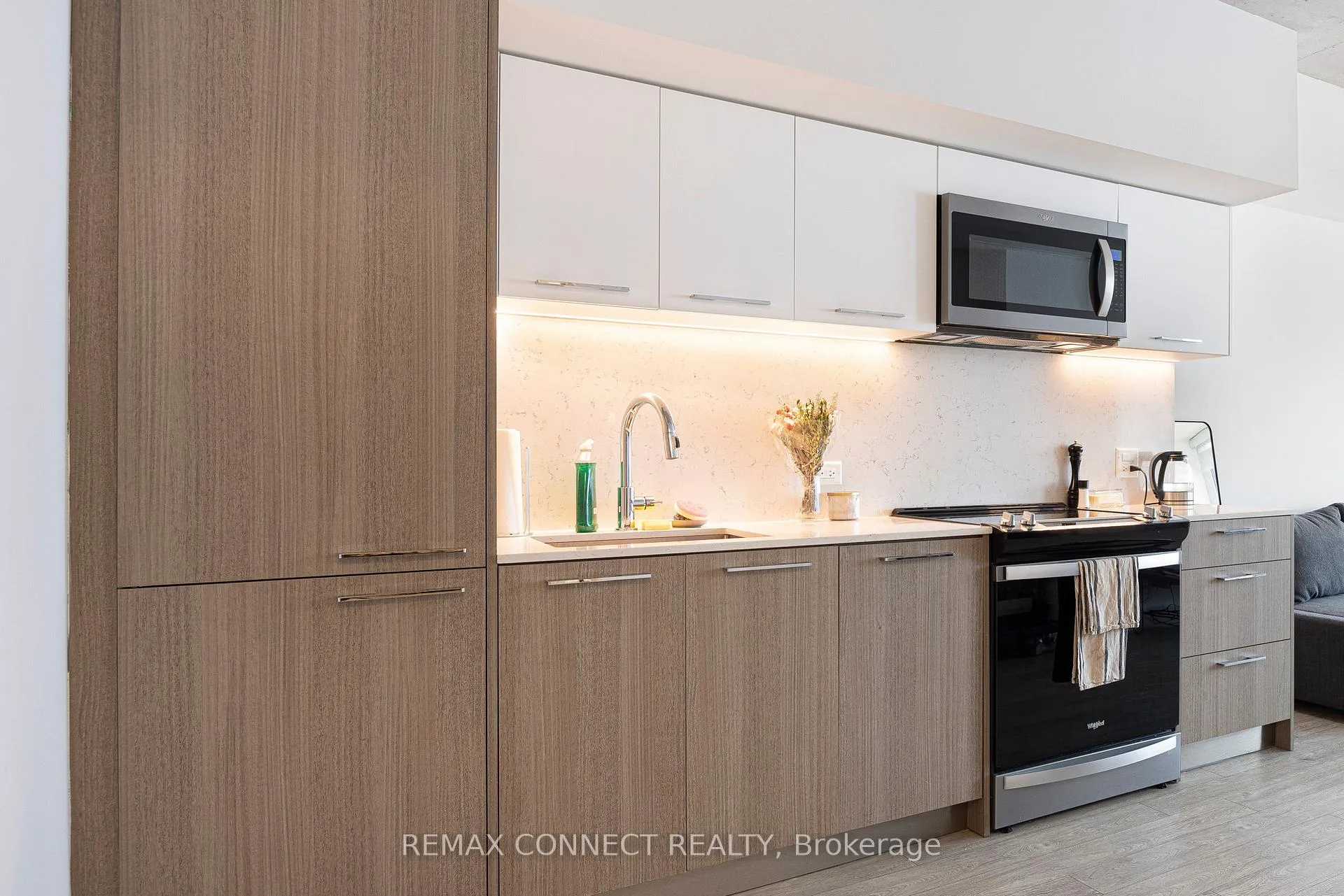 Photo 2 of Unit 501, 45 Baseball Place, Toronto, South Riverdale — HOMEH