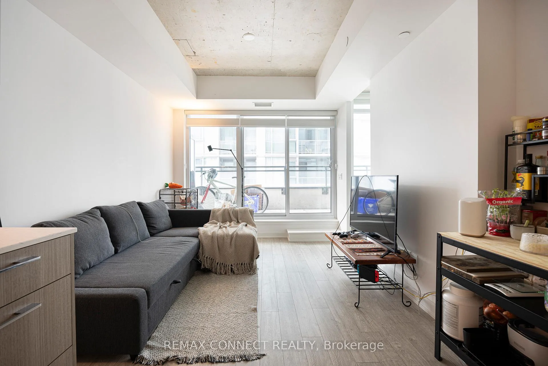 Photo 5 of Unit 501, 45 Baseball Place, Toronto, South Riverdale — HOMEH