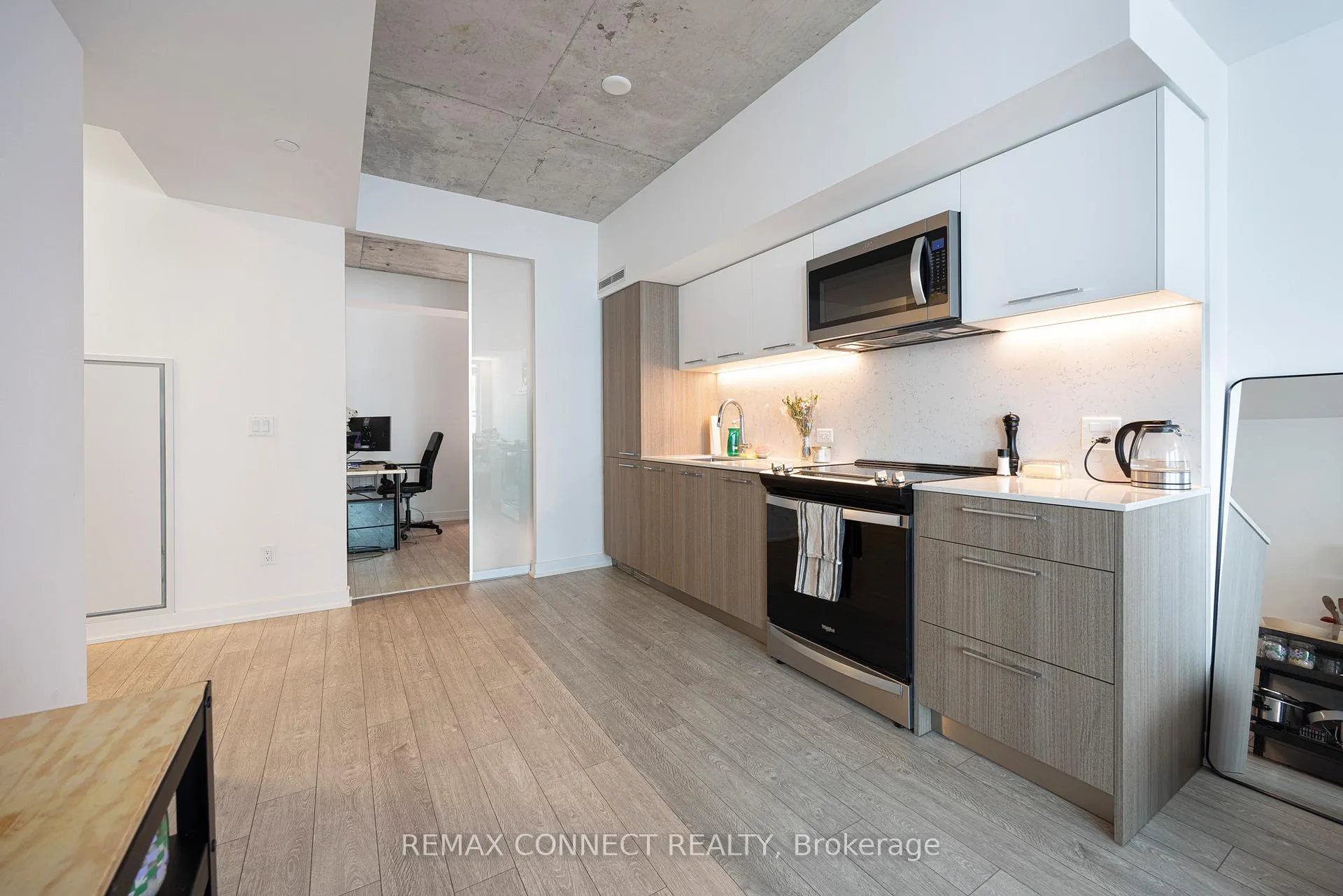 Photo 8 of Unit 501, 45 Baseball Place, Toronto, South Riverdale — HOMEH