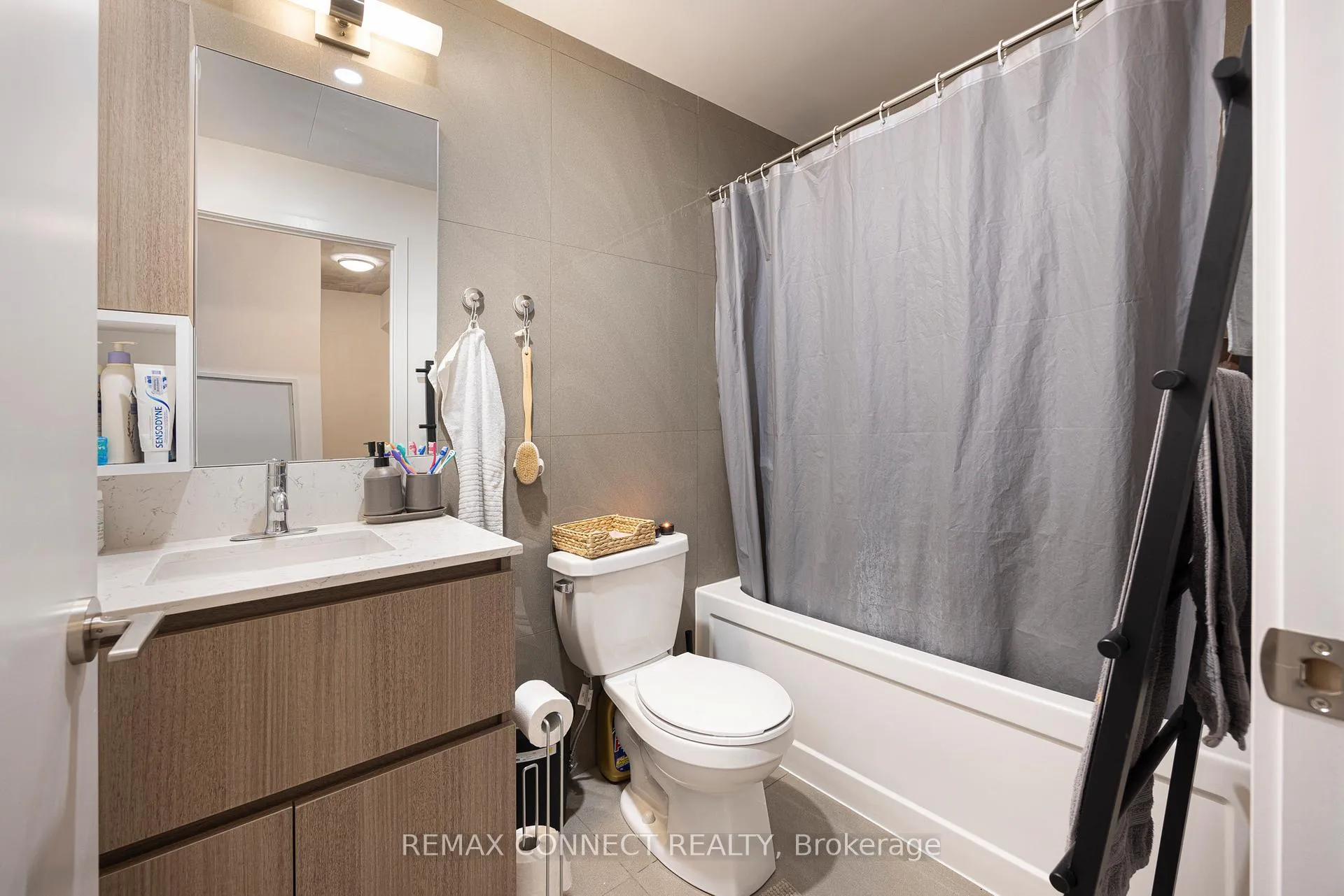 Photo 13 of Unit 501, 45 Baseball Place, Toronto, South Riverdale — HOMEH