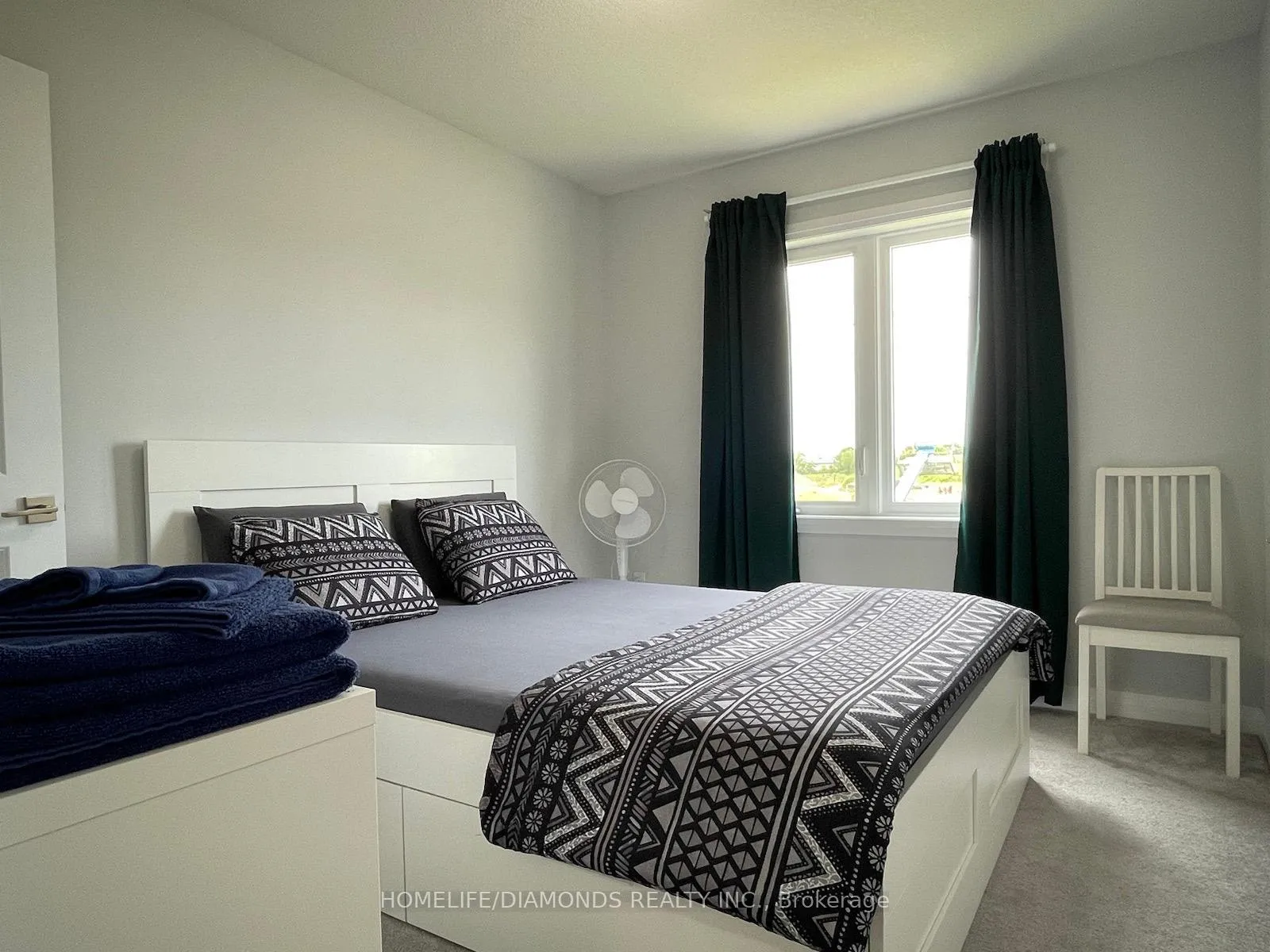 Photo 6 of 4841 Pettit Avenue, Niagara Falls, Morrison — HOMEH