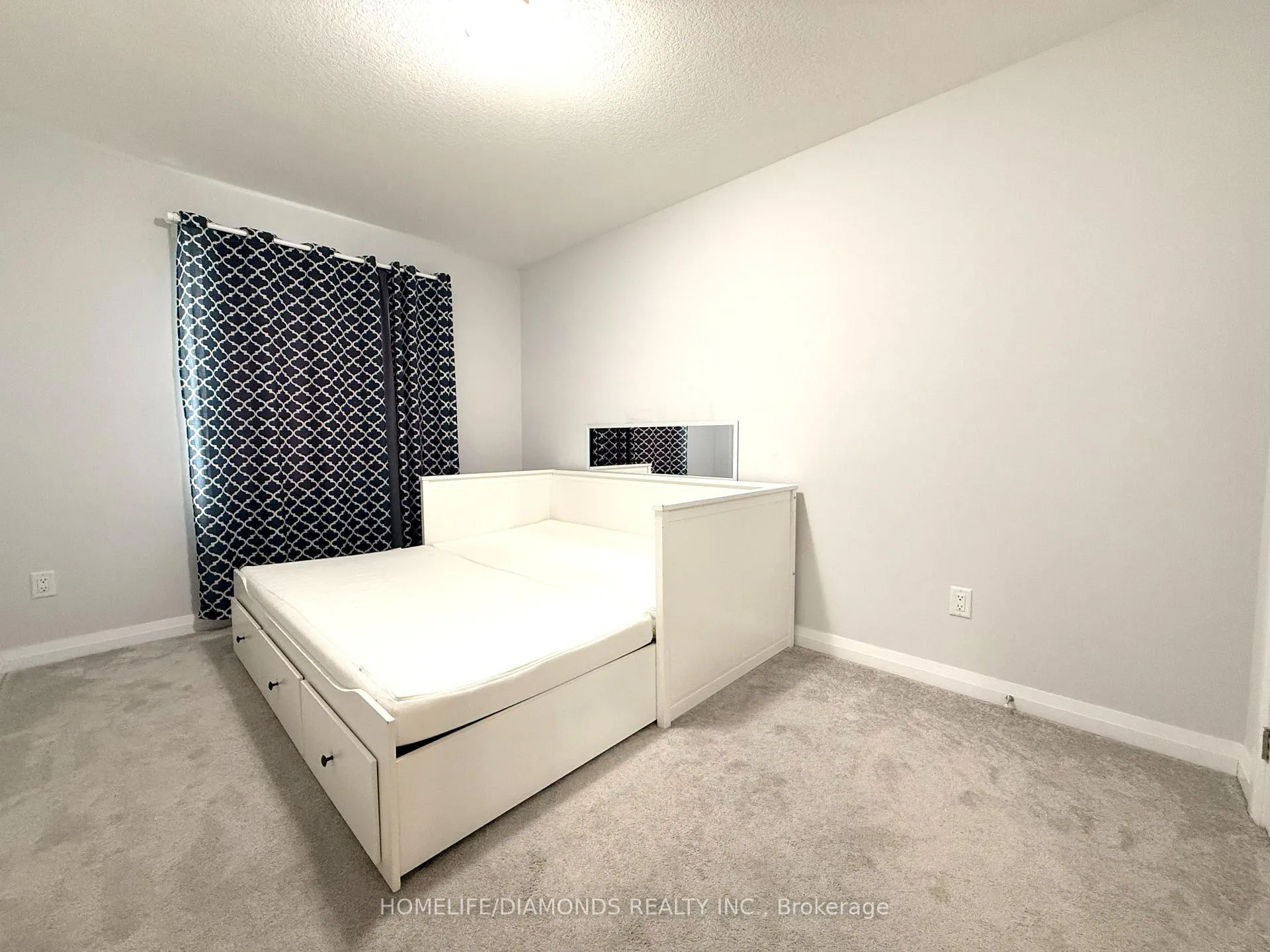 Photo 8 of 4841 Pettit Avenue, Niagara Falls, Morrison — HOMEH