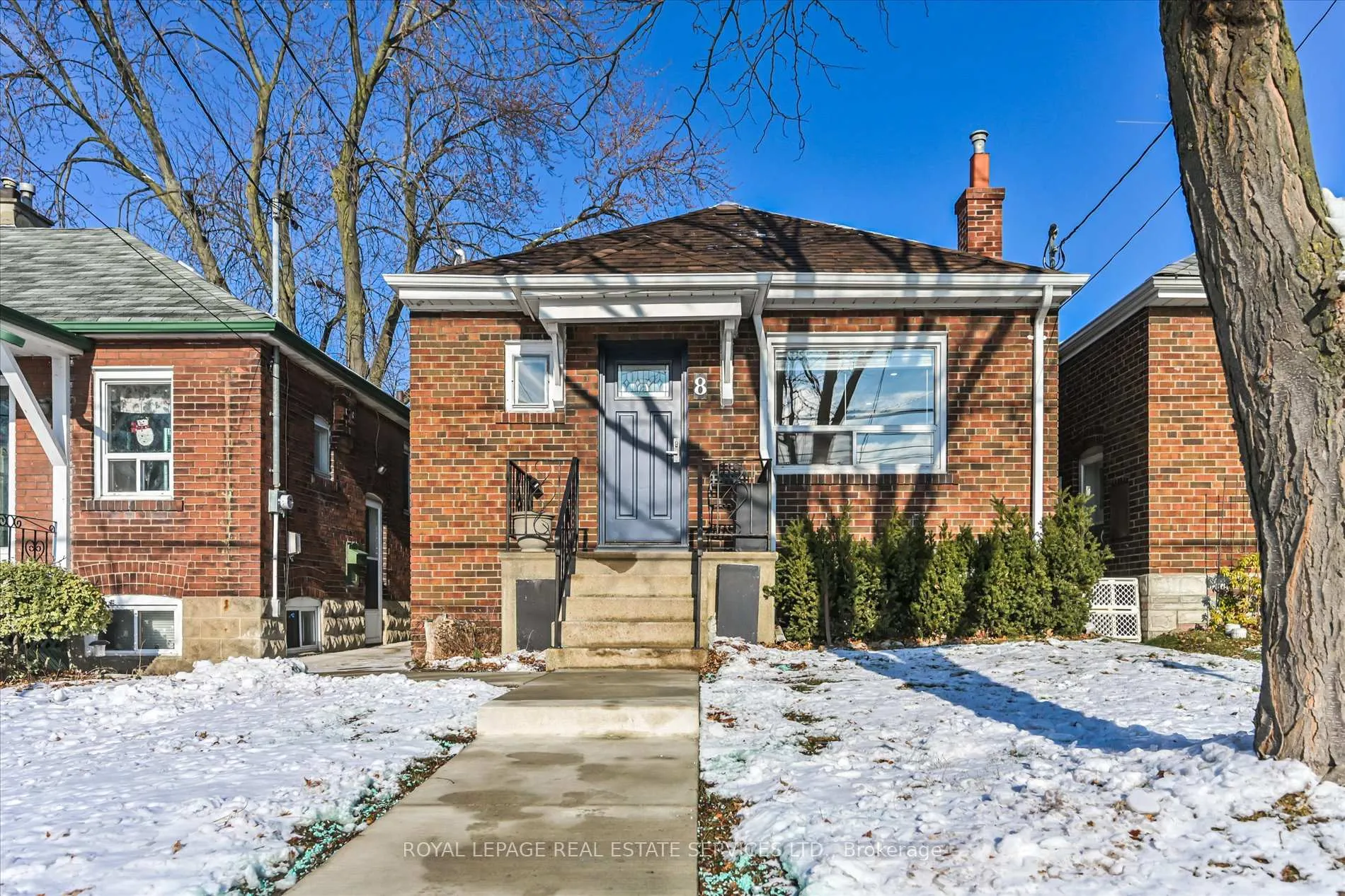 Front of 8 Pritchard Avenue