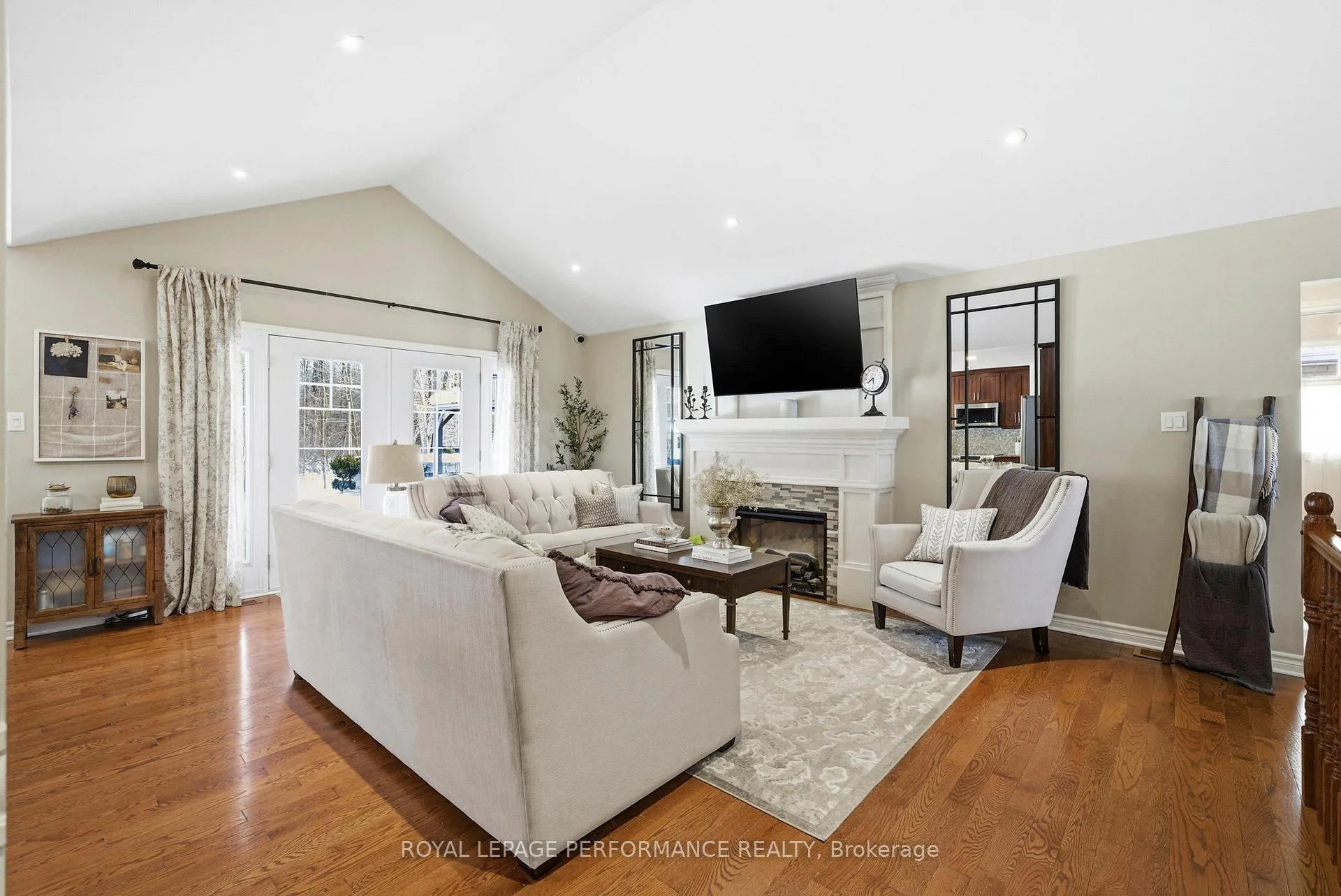 Photo 8 of 1209 Innwood Avenue, Cornwall — HOMEH