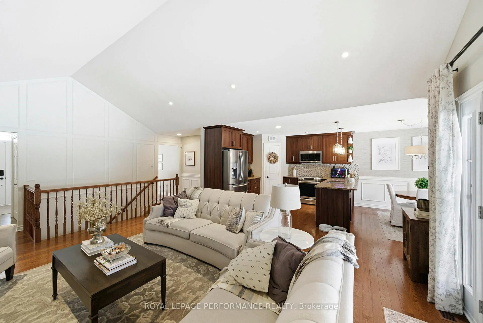 Photo 9 of 1209 Innwood Avenue, Cornwall — HOMEH