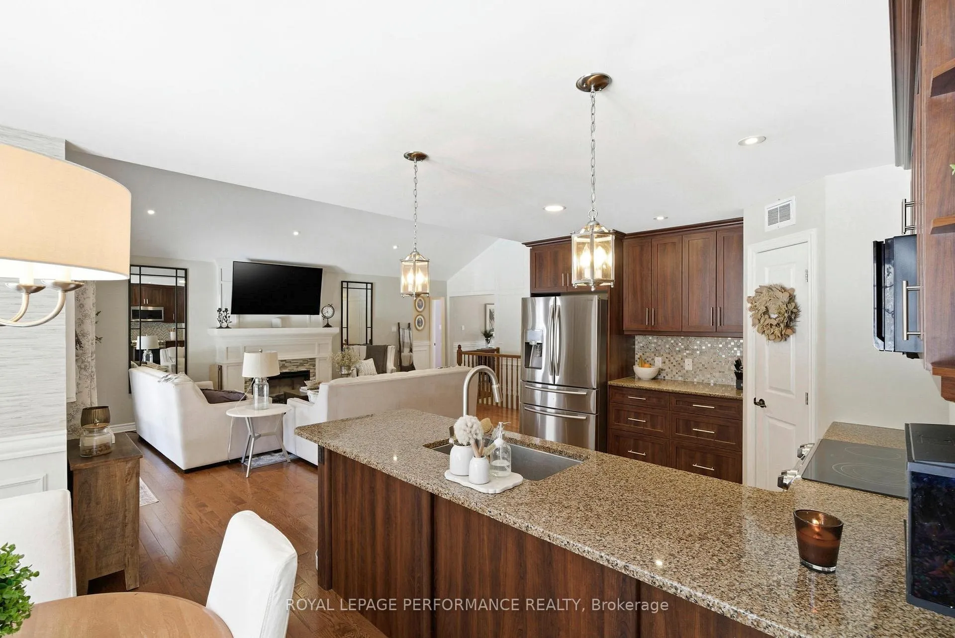 Photo 18 of 1209 Innwood Avenue, Cornwall — HOMEH