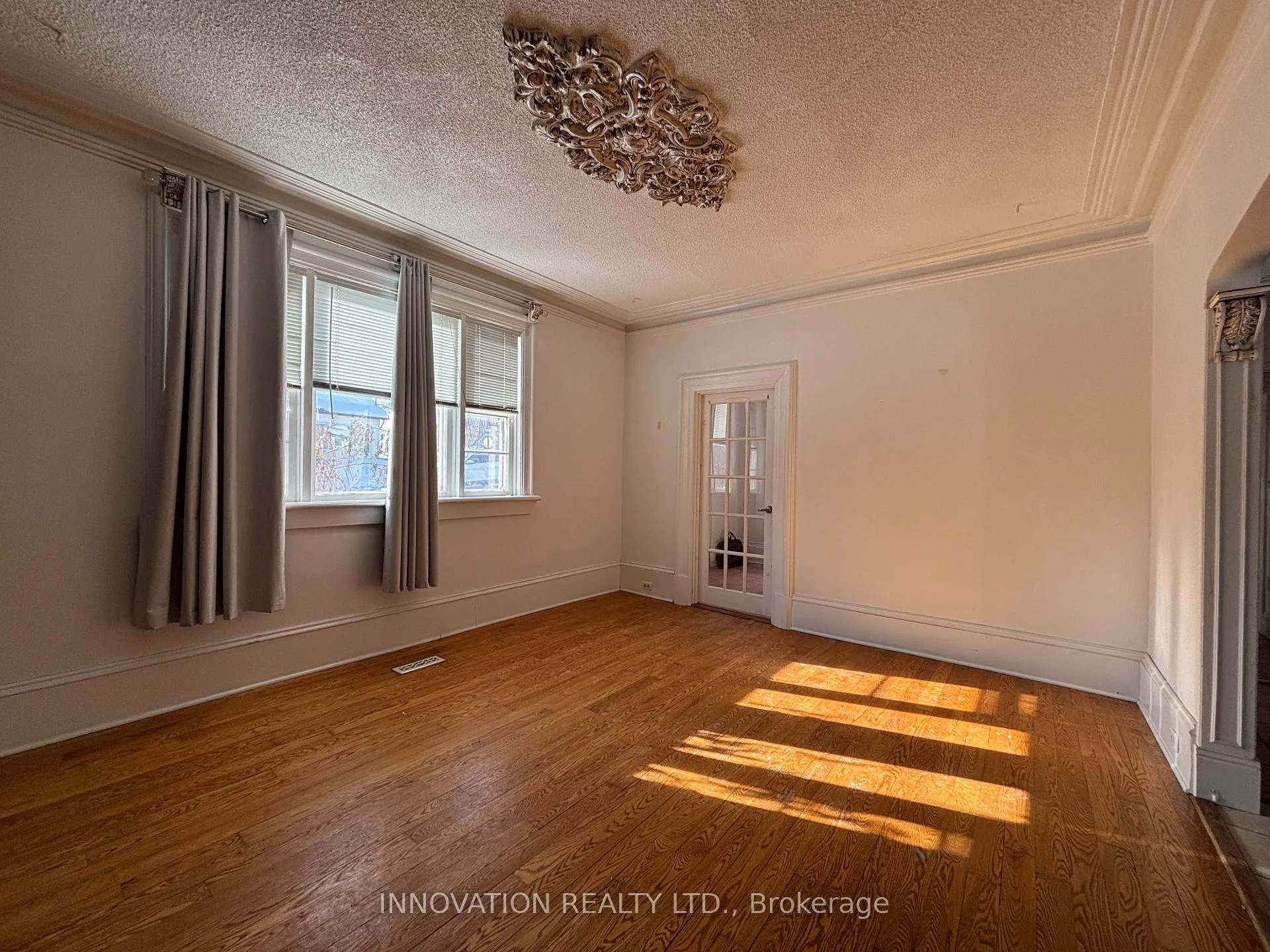 Photo 13 of 62 Mcgonigal Street E, Arnprior — HOMEH