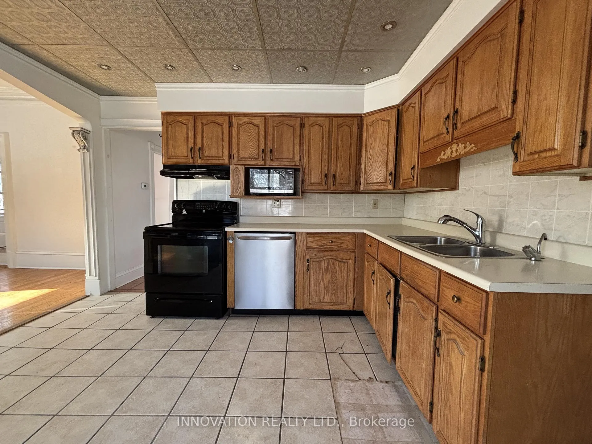 Photo 17 of 62 Mcgonigal Street E, Arnprior — HOMEH
