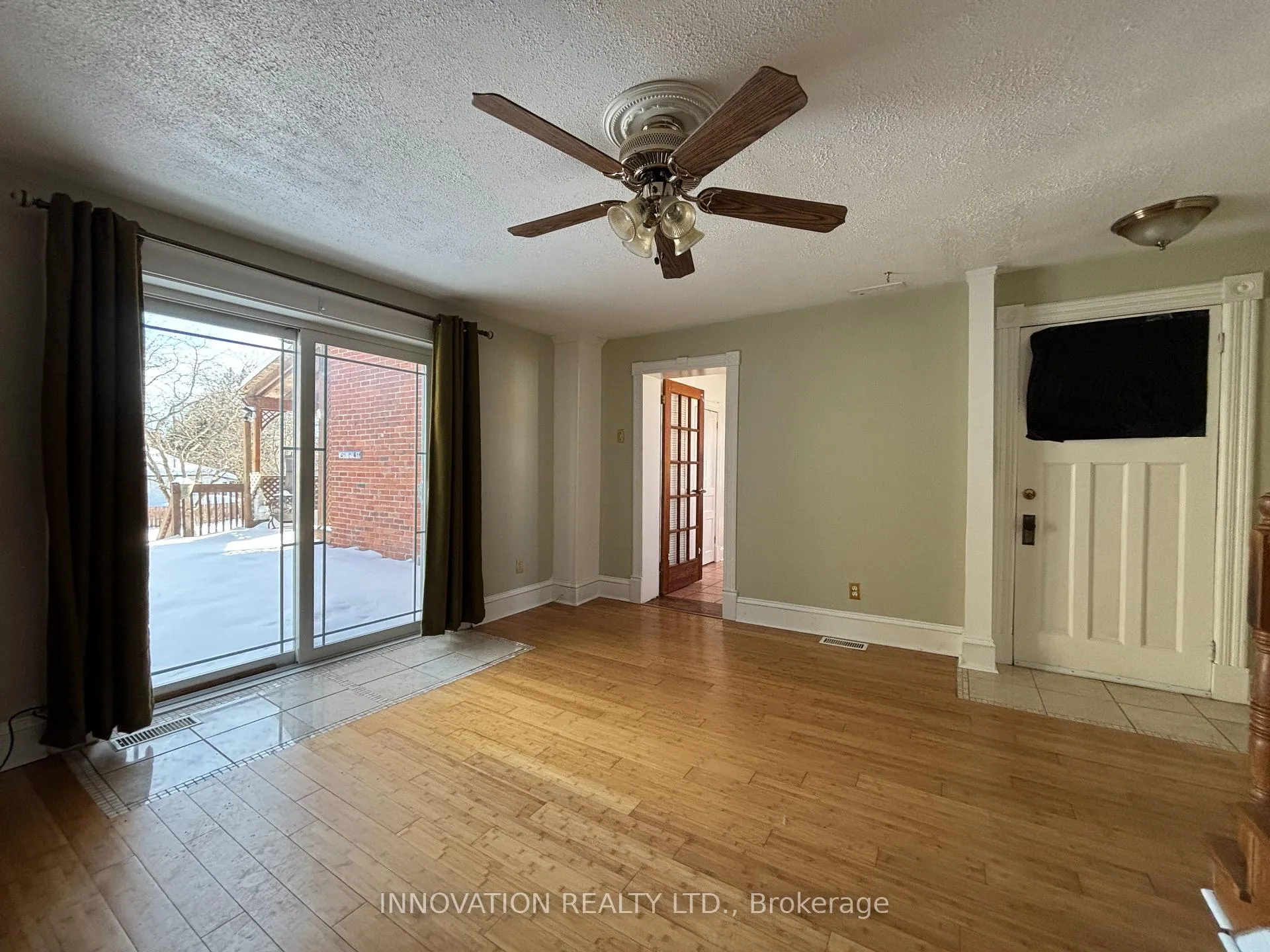 Photo 20 of 62 Mcgonigal Street E, Arnprior — HOMEH