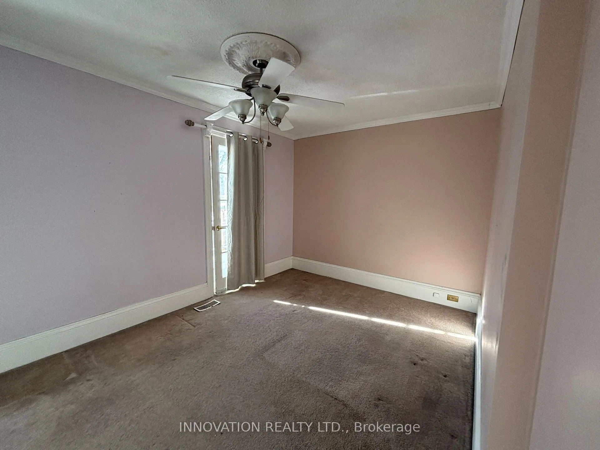 Photo 34 of 62 Mcgonigal Street E, Arnprior — HOMEH