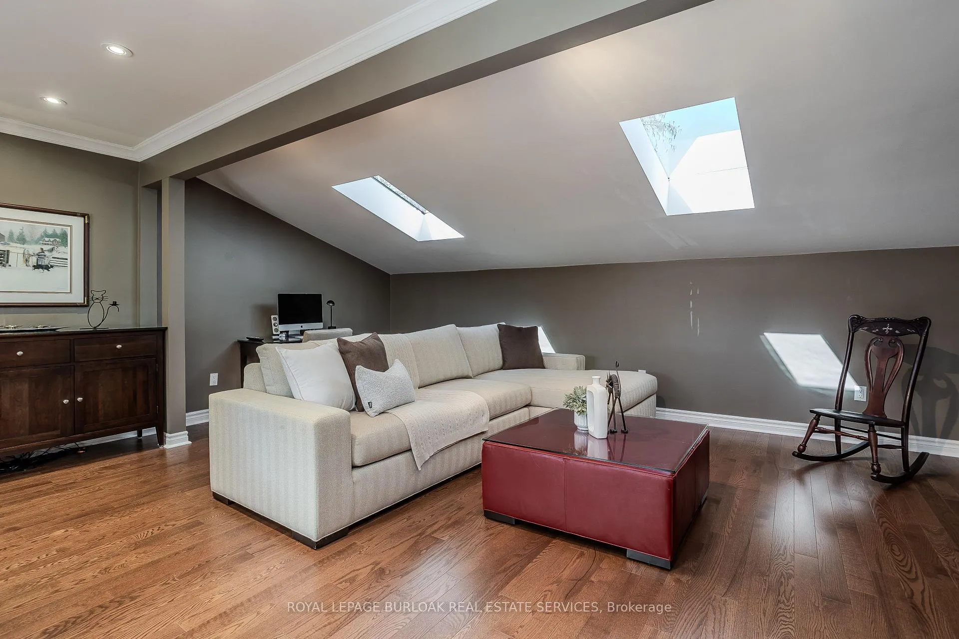 Photo 24 of 1858 Heather Hills Drive, Burlington, Tyandaga — HOMEH