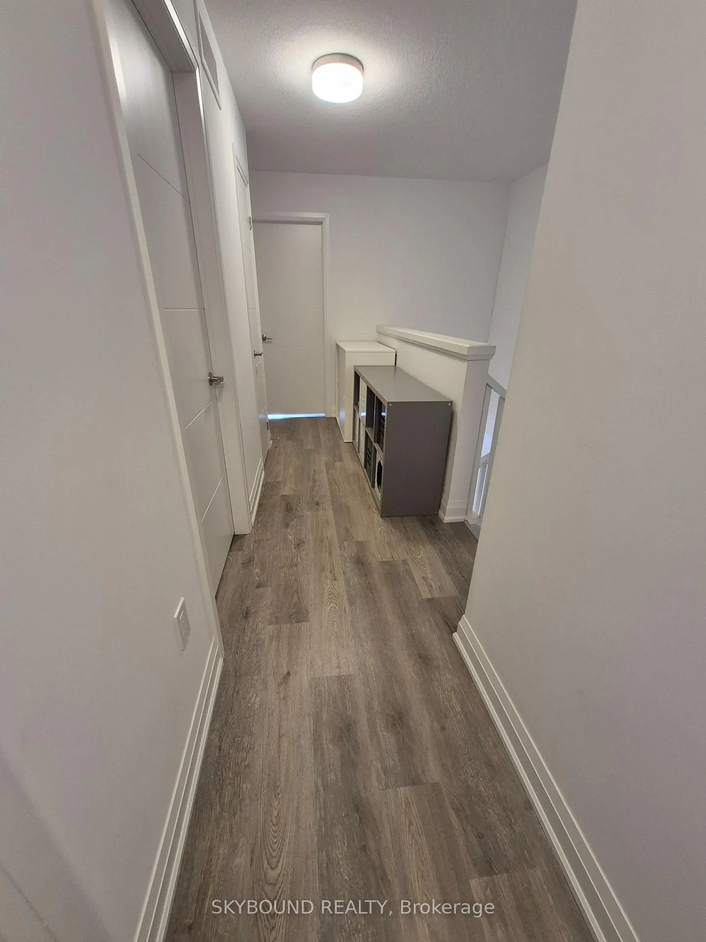 Photo 9 of Unit 9, 32 Steele Crescent, Guelph, St. Patrick's Ward — HOMEH
