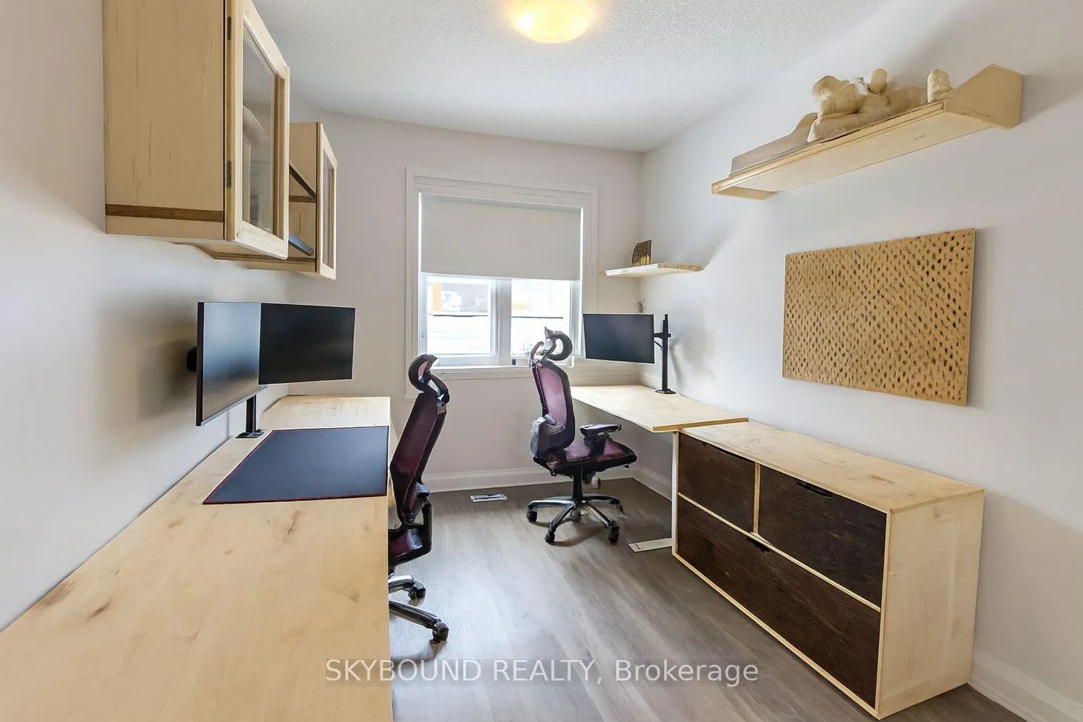 Photo 13 of Unit 9, 32 Steele Crescent, Guelph, St. Patrick's Ward — HOMEH
