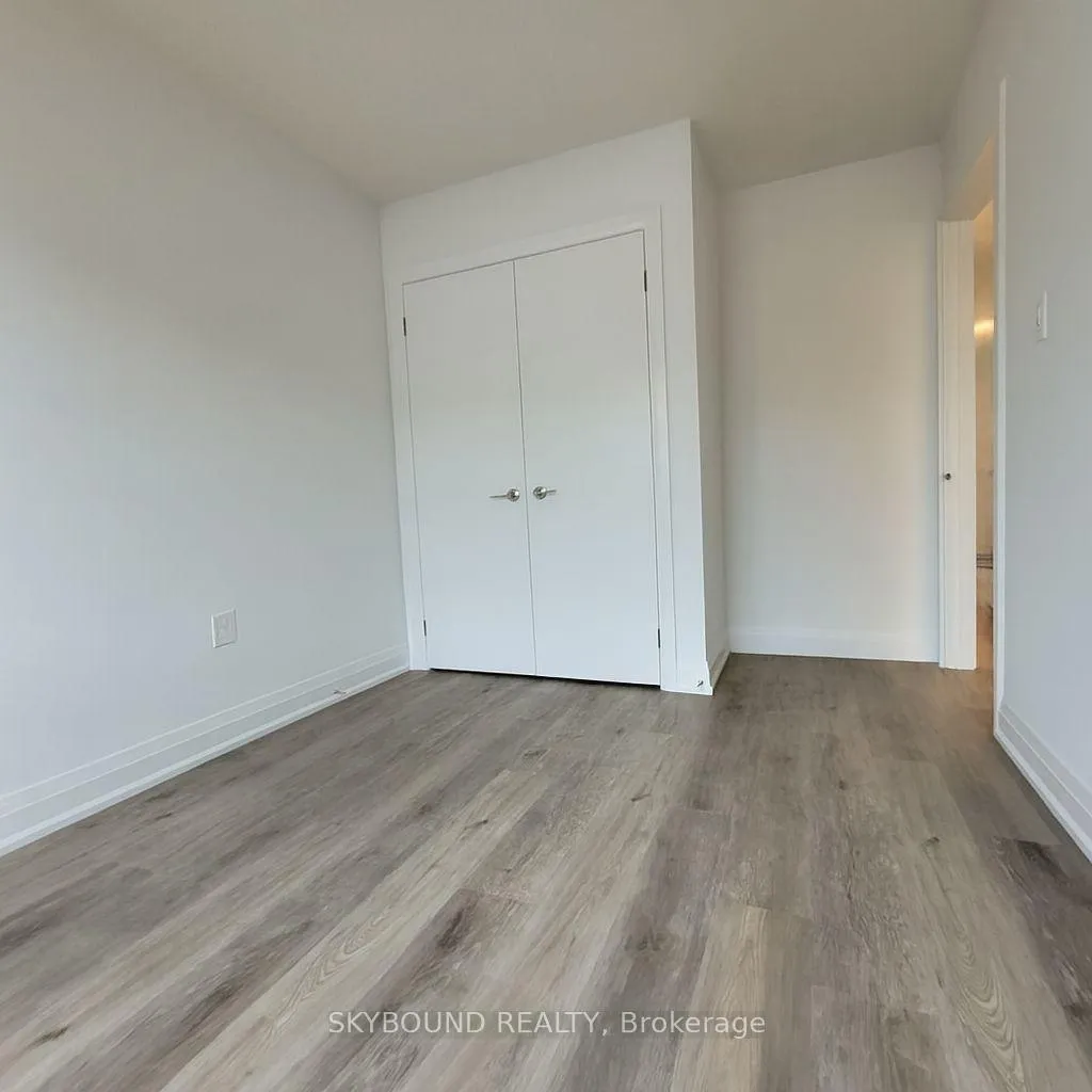 Photo 15 of Unit 9, 32 Steele Crescent, Guelph, St. Patrick's Ward — HOMEH