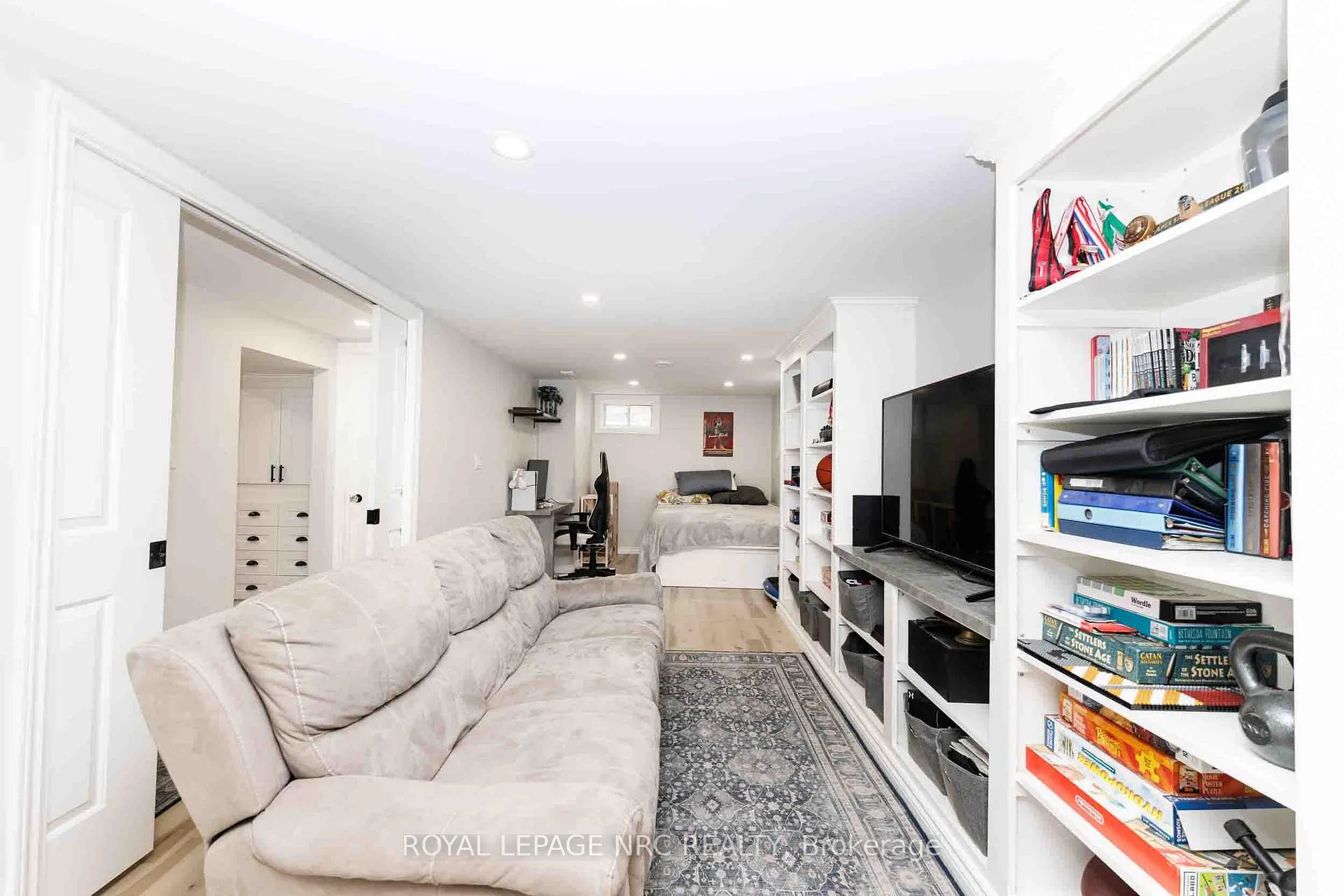 Photo 19 of 6 Croydon Drive, St. Catharines, Lakeshore — HOMEH