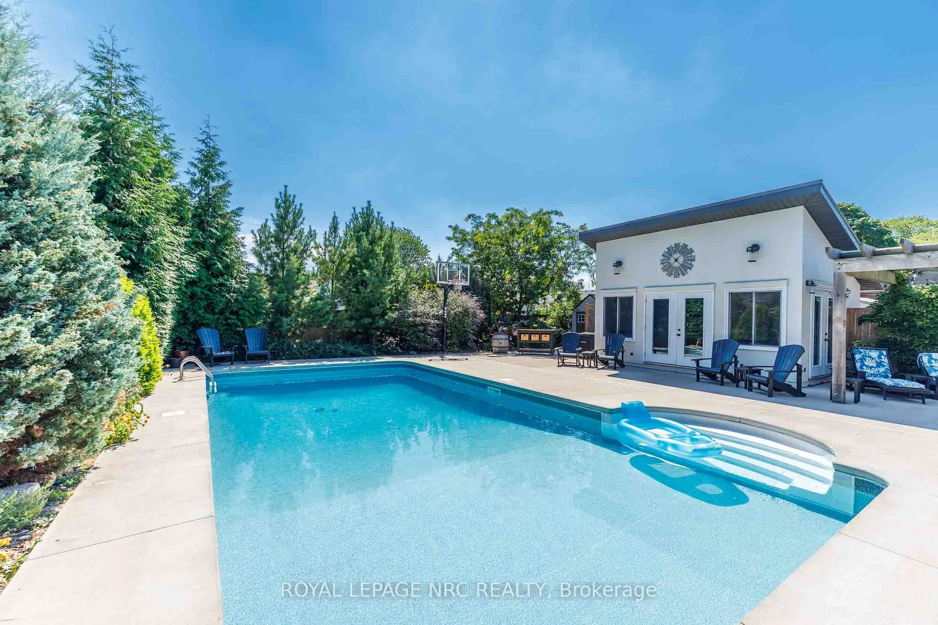 Photo 32 of 6 Croydon Drive, St. Catharines, Lakeshore — HOMEH