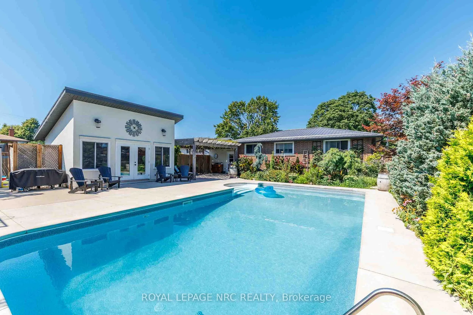 Photo 41 of 6 Croydon Drive, St. Catharines, Lakeshore — HOMEH