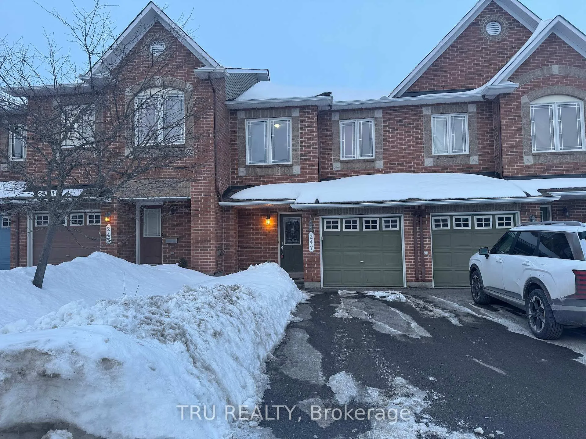 Photo 1 of 247 Hunterbrook Street, Ottawa, Kanata - Morgan's Grant/South March — HOMEH