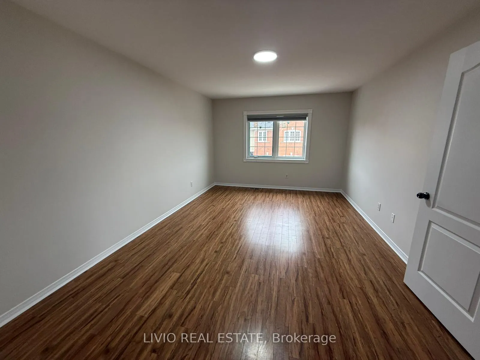 Photo 14 of 55 Peachleaf Crescent, Brampton, Fletcher's Meadow — HOMEH