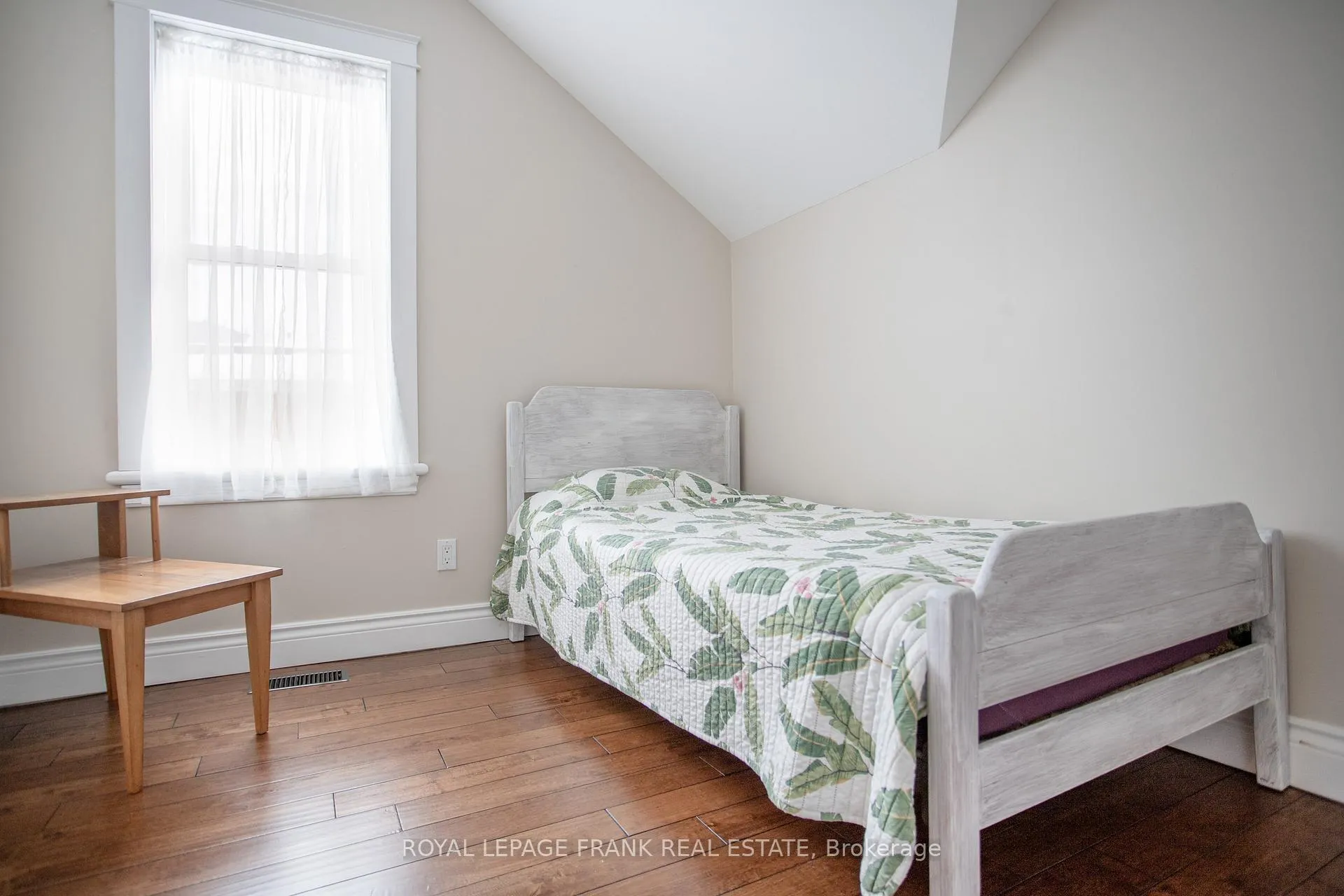 Photo 18 of 385 Spring Street, Cobourg — HOMEH