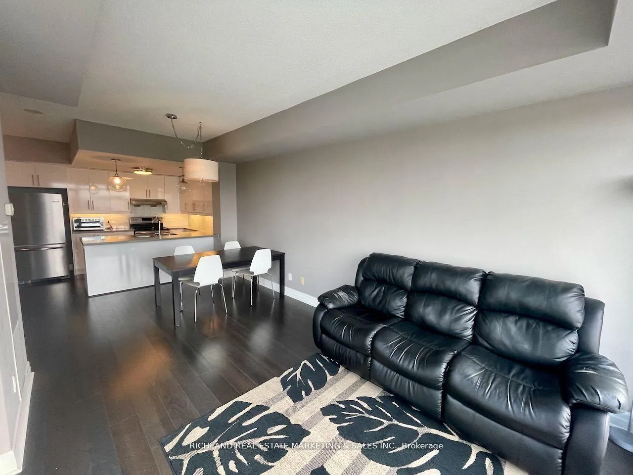 Photo 7 of Unit 903, 8110 Birchmount Avenue, Markham, Unionville — HOMEH
