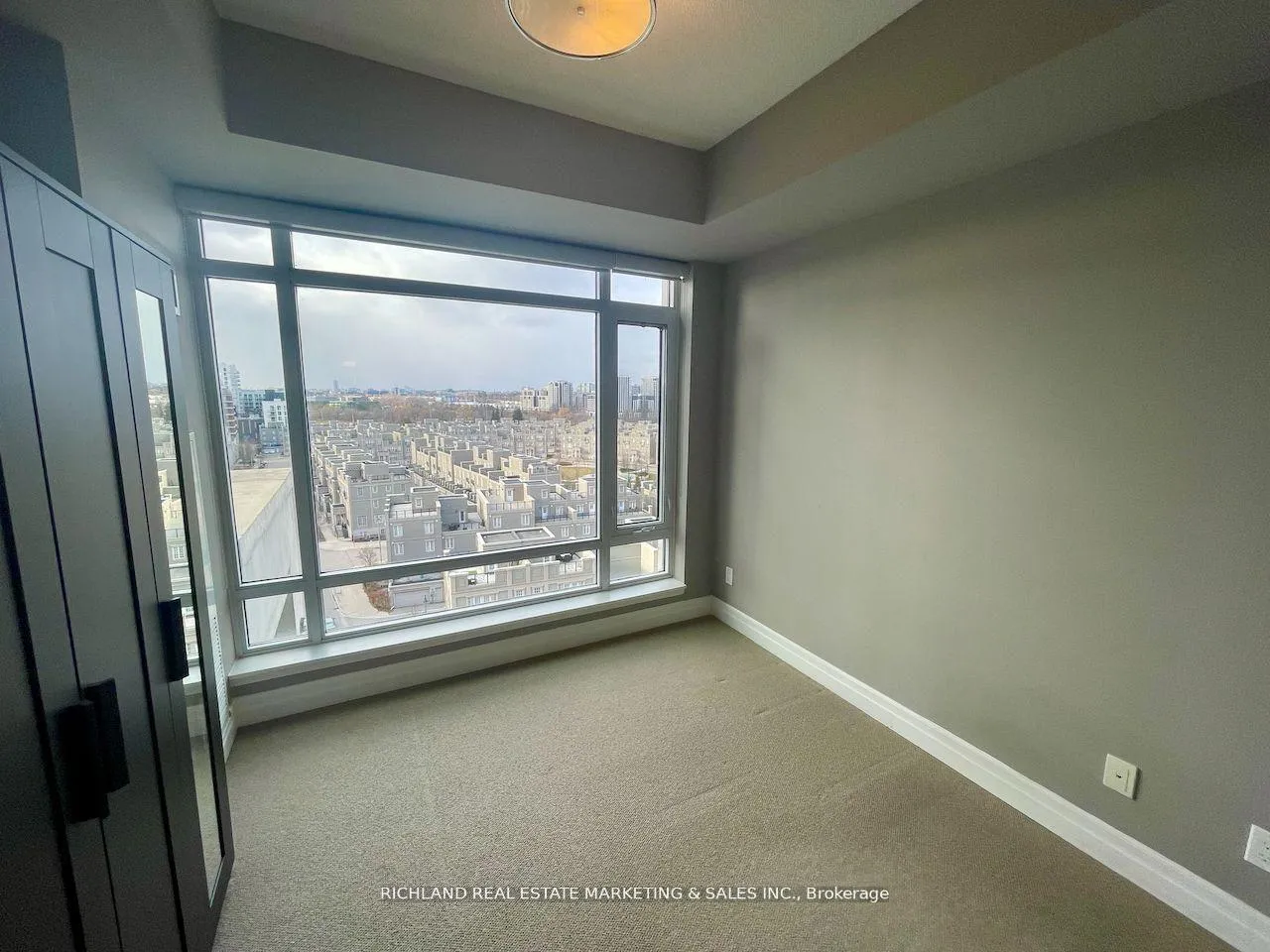 Photo 17 of Unit 903, 8110 Birchmount Avenue, Markham, Unionville — HOMEH
