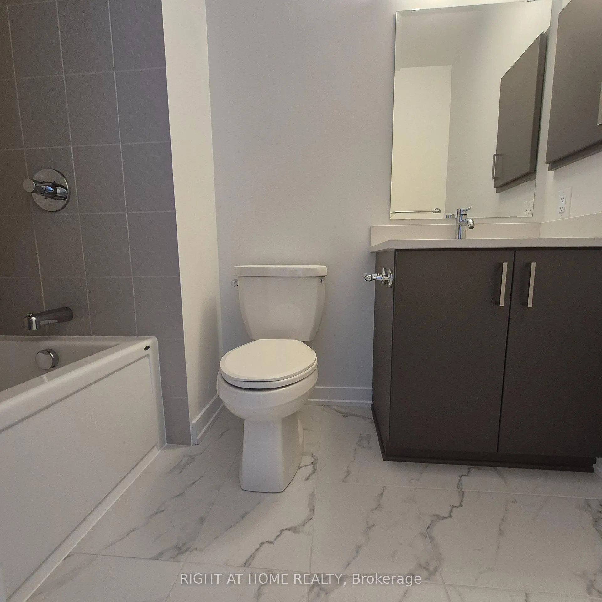 Photo 17 of 102 Ploughshare Road, Ottawa, Kanata - Katimavik — HOMEH