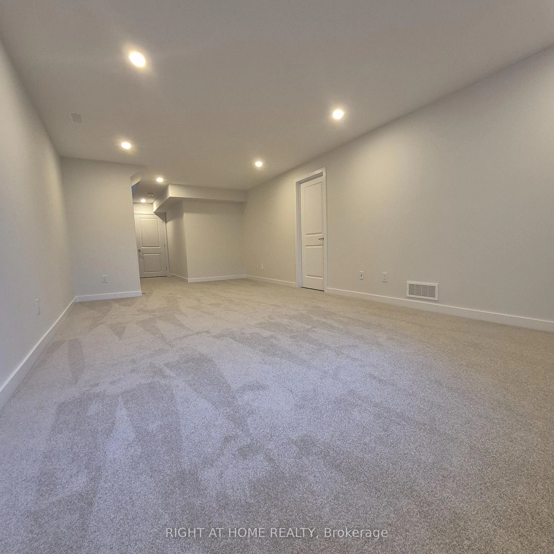 Photo 19 of 102 Ploughshare Road, Ottawa, Kanata - Katimavik — HOMEH