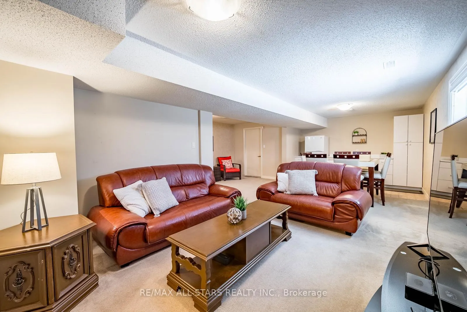 Photo 42 of 102 Dawnhill Avenue, Oshawa, McLaughlin — HOMEH