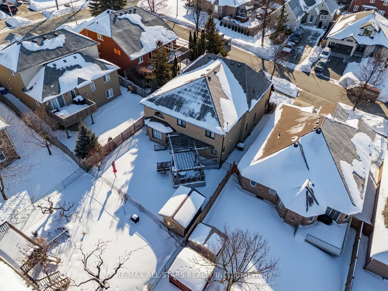 Photo 49 of 102 Dawnhill Avenue, Oshawa, McLaughlin — HOMEH