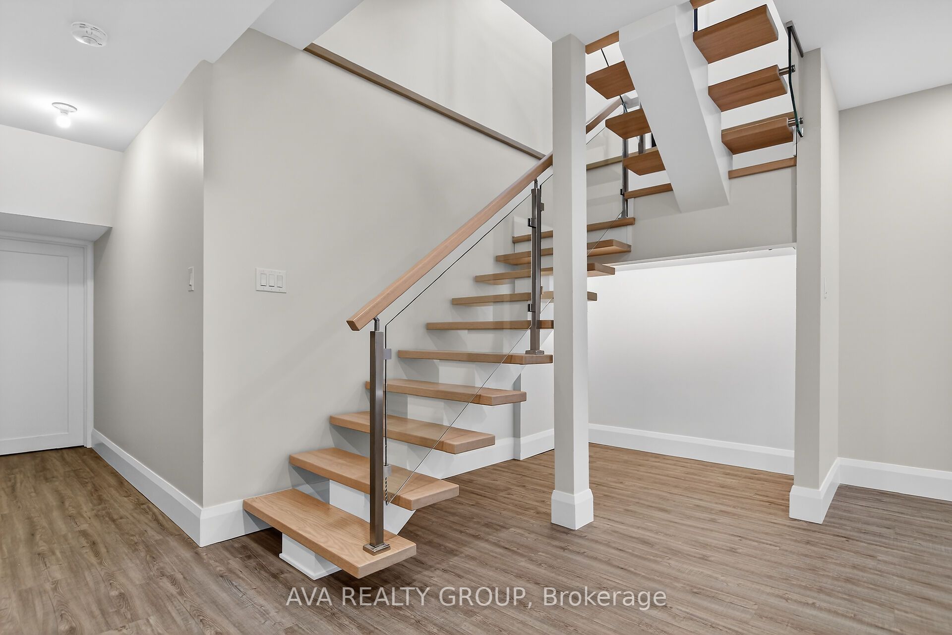 Photo 28 of 16 Gould Street, Ottawa, Ottawa West — HOMEH