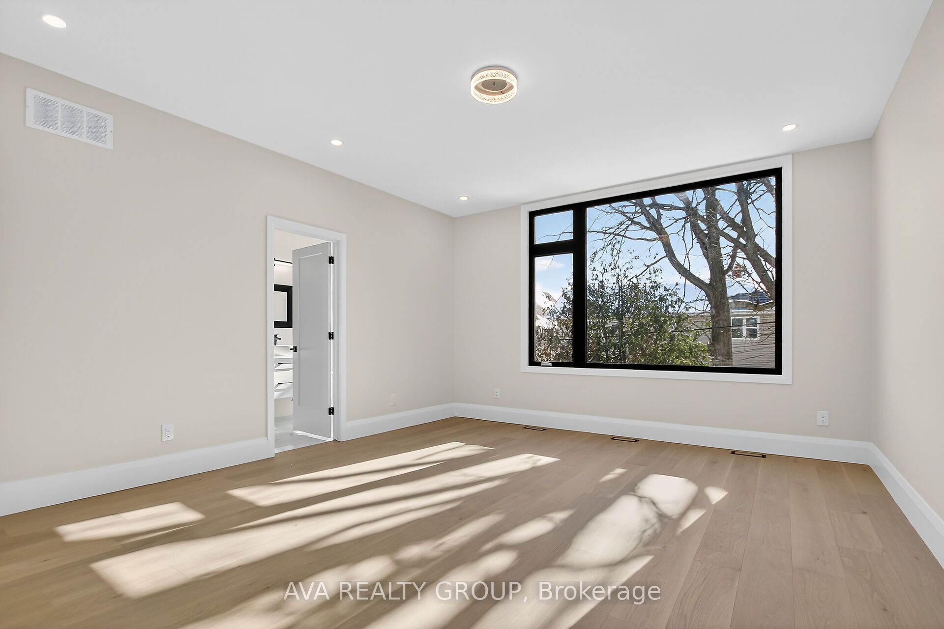Photo 16 of 16 Gould Street, Ottawa, Ottawa West — HOMEH