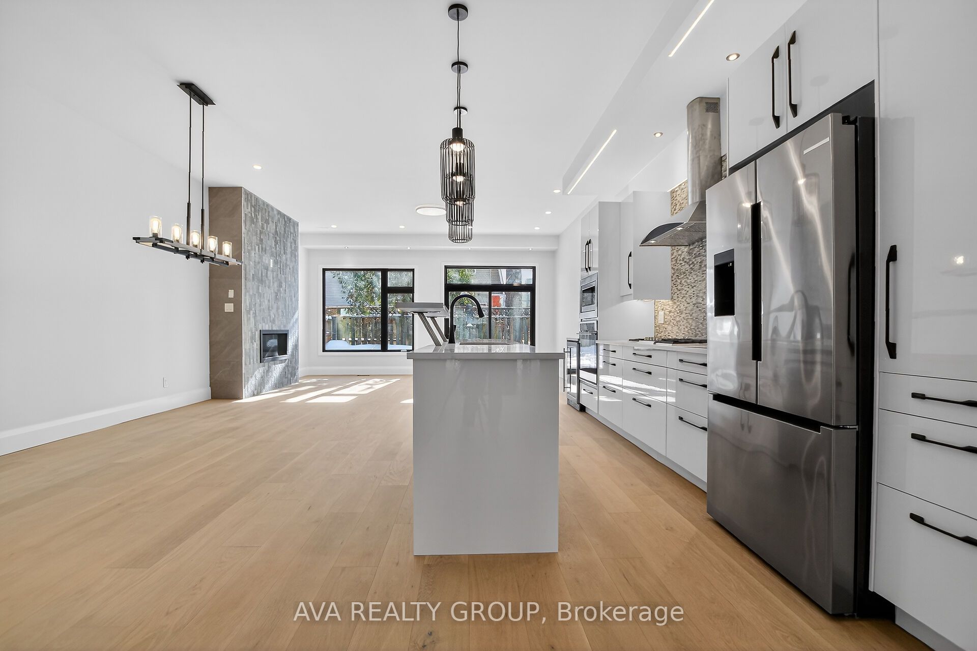 Photo 7 of 16 Gould Street, Ottawa, Ottawa West — HOMEH