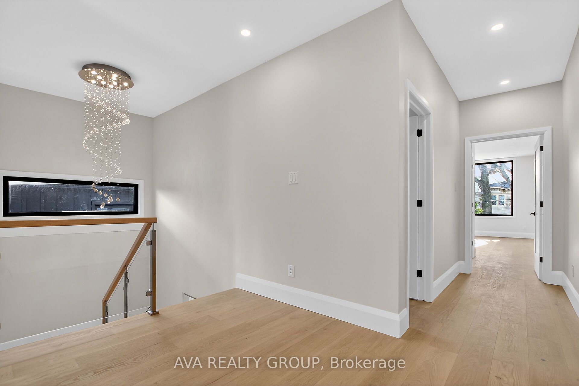 Photo 23 of 16 Gould Street, Ottawa, Ottawa West — HOMEH
