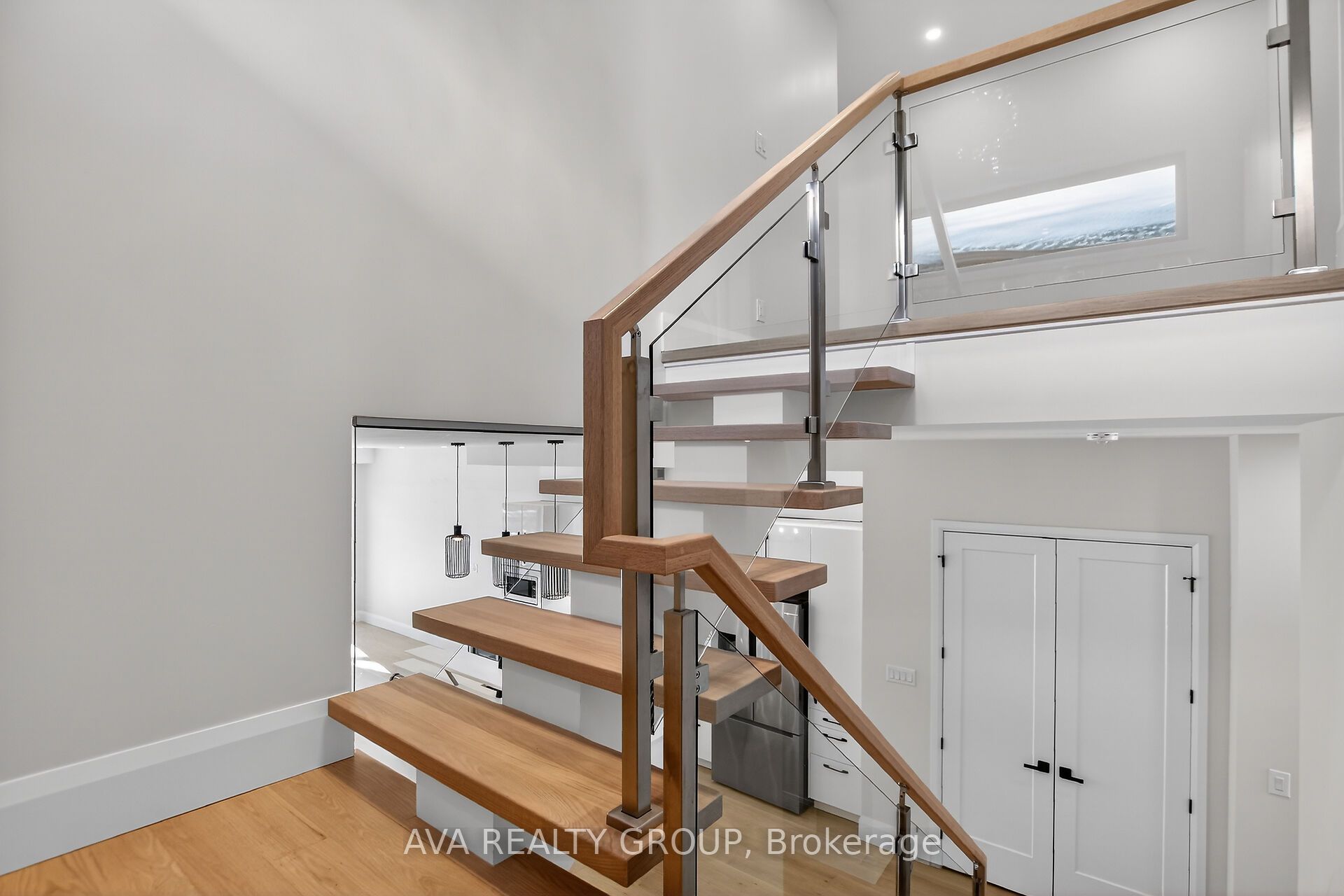 Photo 15 of 16 Gould Street, Ottawa, Ottawa West — HOMEH