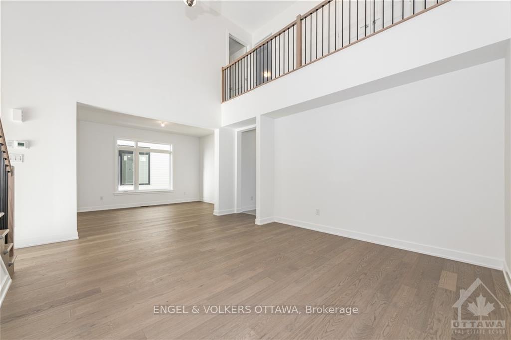 Photo 4 of 423 Shuttleworth Drive, Ottawa, Leitrim — HOMEH