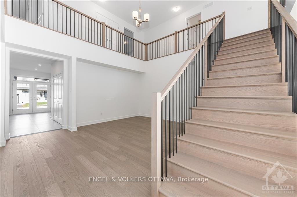 Photo 6 of 423 Shuttleworth Drive, Ottawa, Leitrim — HOMEH