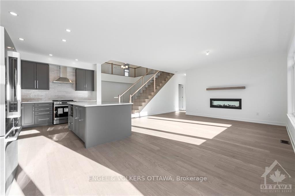 Photo 7 of 423 Shuttleworth Drive, Ottawa, Leitrim — HOMEH
