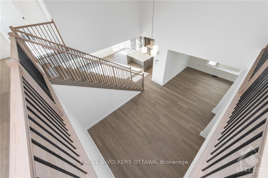 Photo 9 of 423 Shuttleworth Drive, Ottawa, Leitrim — HOMEH