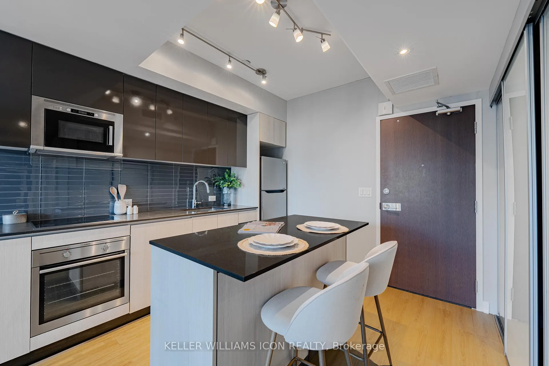 Photo 7 of Unit 2015, 199 Slater Street, Ottawa, Ottawa Centre — HOMEH
