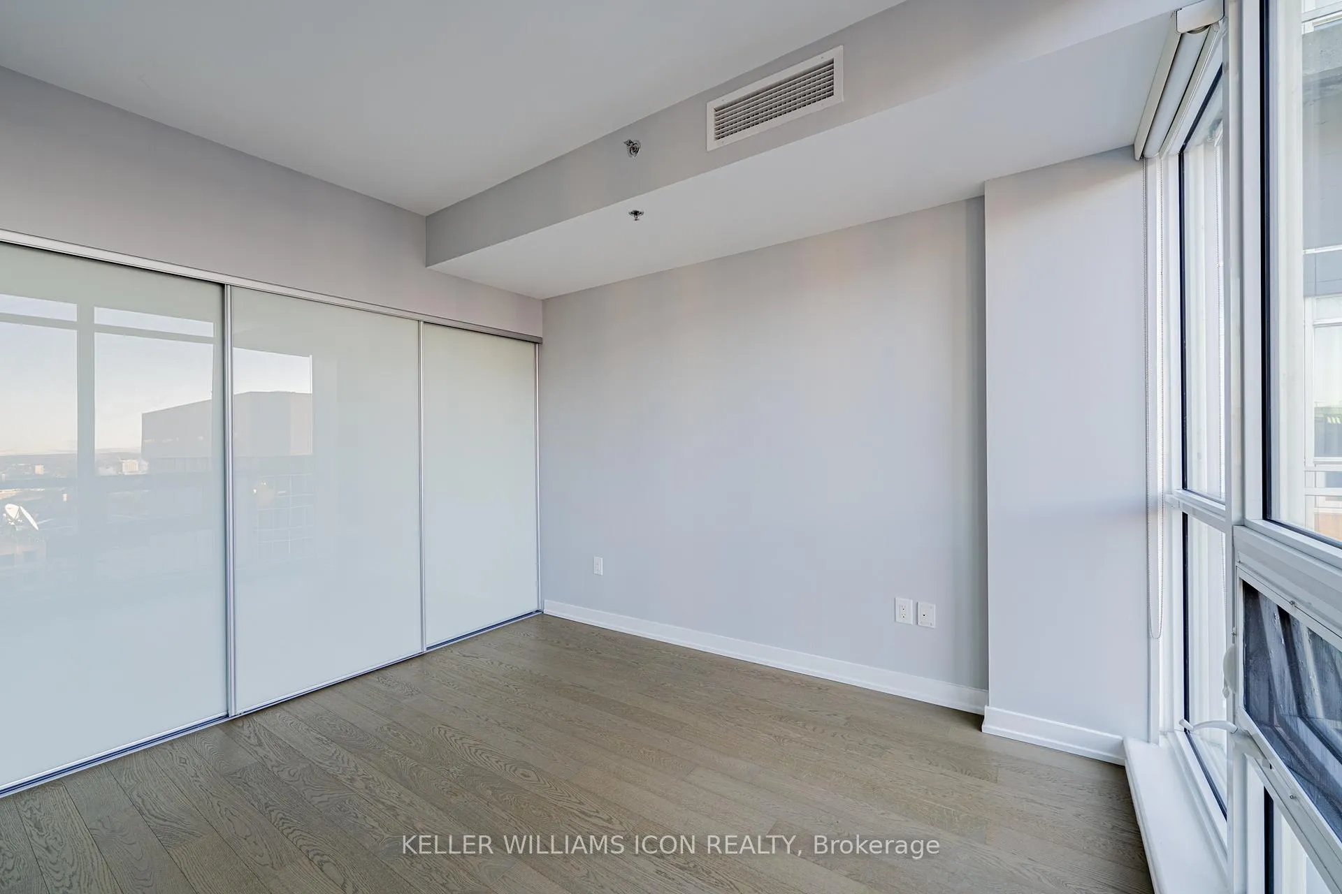 Photo 26 of Unit 2015, 199 Slater Street, Ottawa, Ottawa Centre — HOMEH