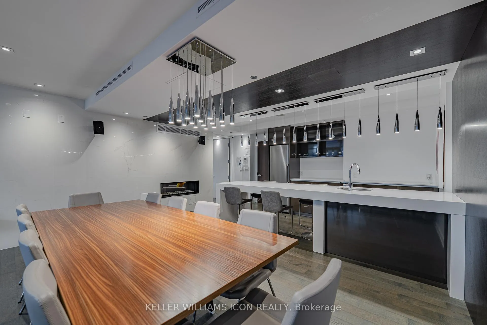 Photo 38 of Unit 2015, 199 Slater Street, Ottawa, Ottawa Centre — HOMEH