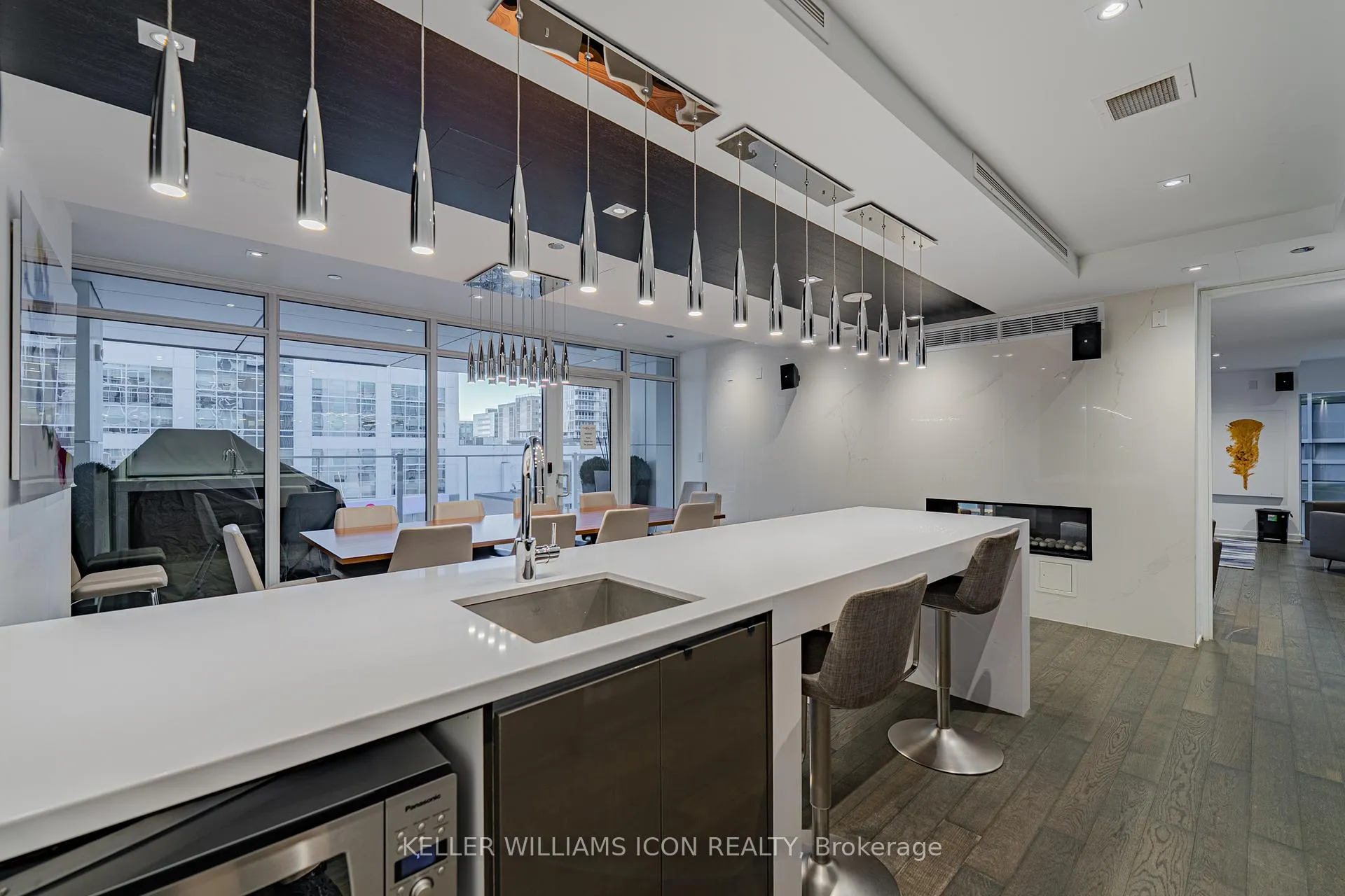 Photo 40 of Unit 2015, 199 Slater Street, Ottawa, Ottawa Centre — HOMEH