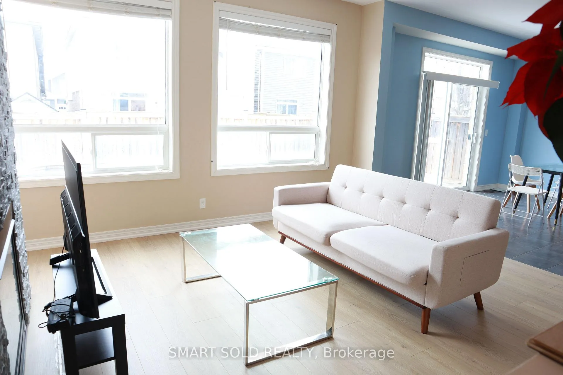 Photo 2 of 153 Iribelle Avenue, Oshawa, Windfields — HOMEH