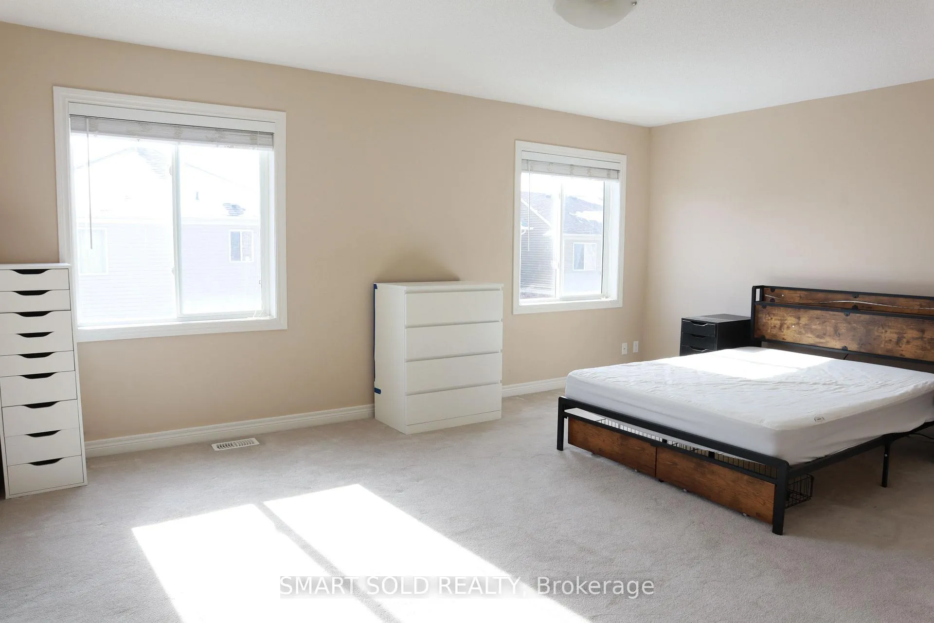 Photo 15 of 153 Iribelle Avenue, Oshawa, Windfields — HOMEH