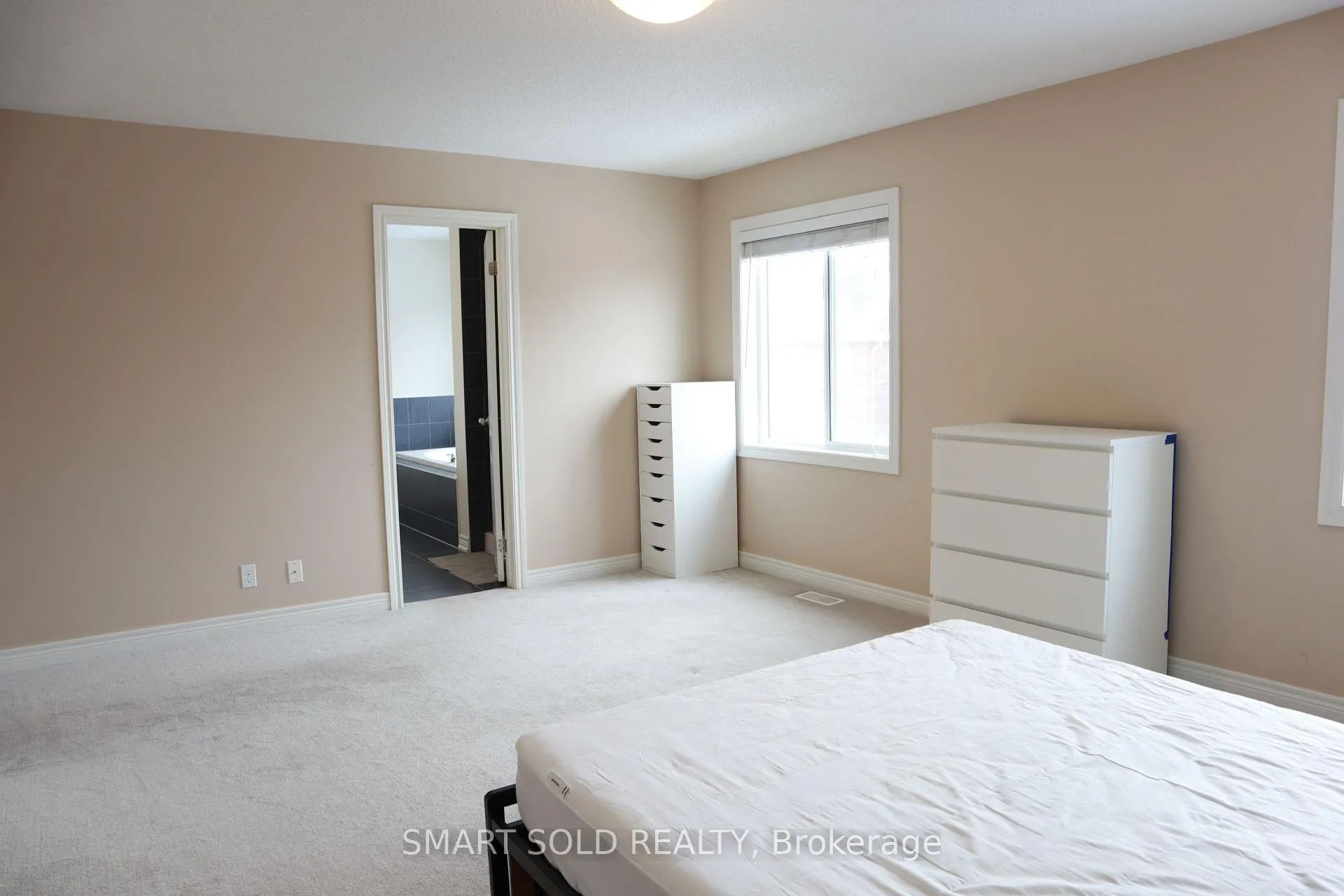 Photo 17 of 153 Iribelle Avenue, Oshawa, Windfields — HOMEH