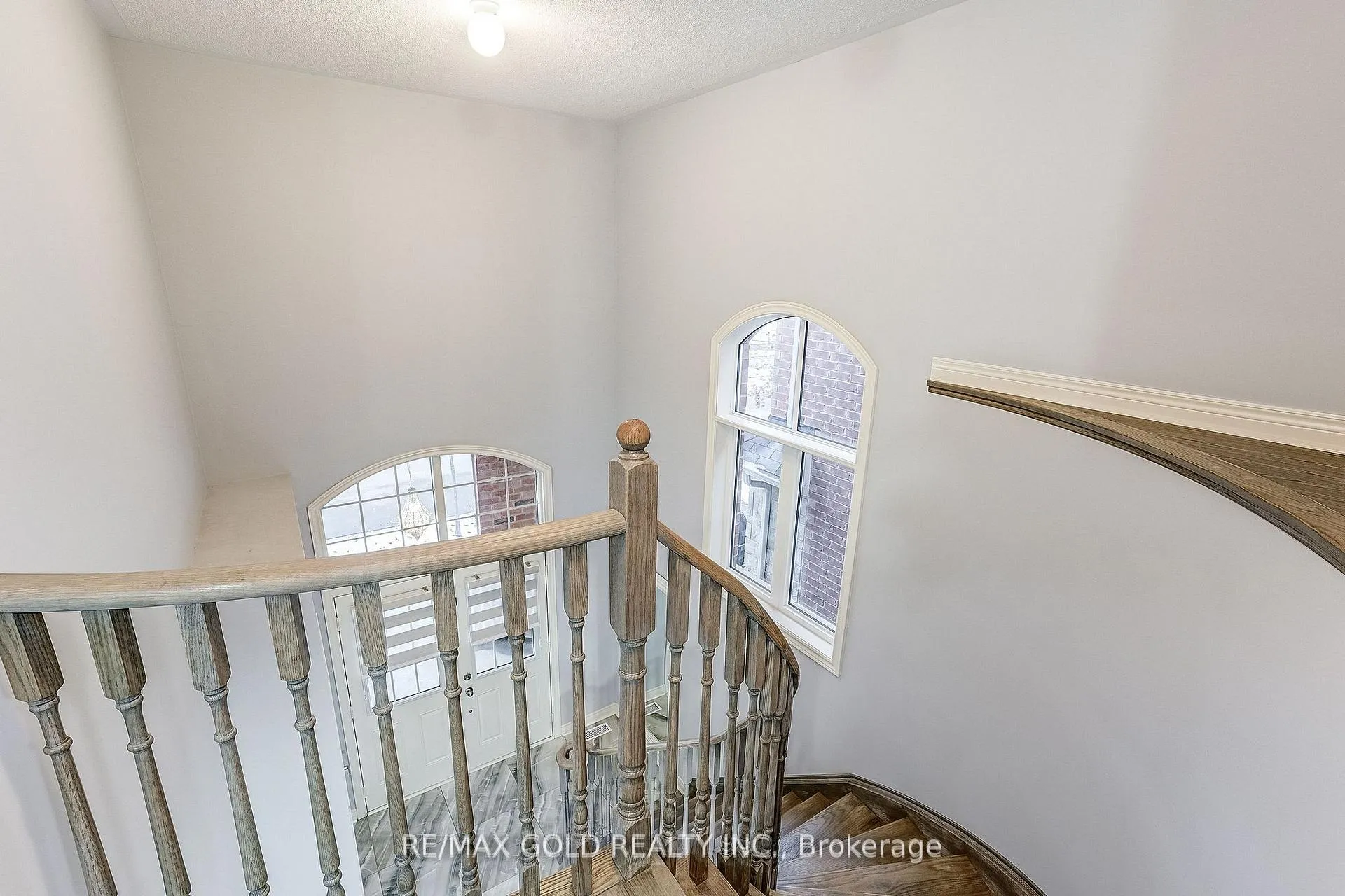 Photo 22 of 552 Bessborough Drive, Milton, Harrison — HOMEH