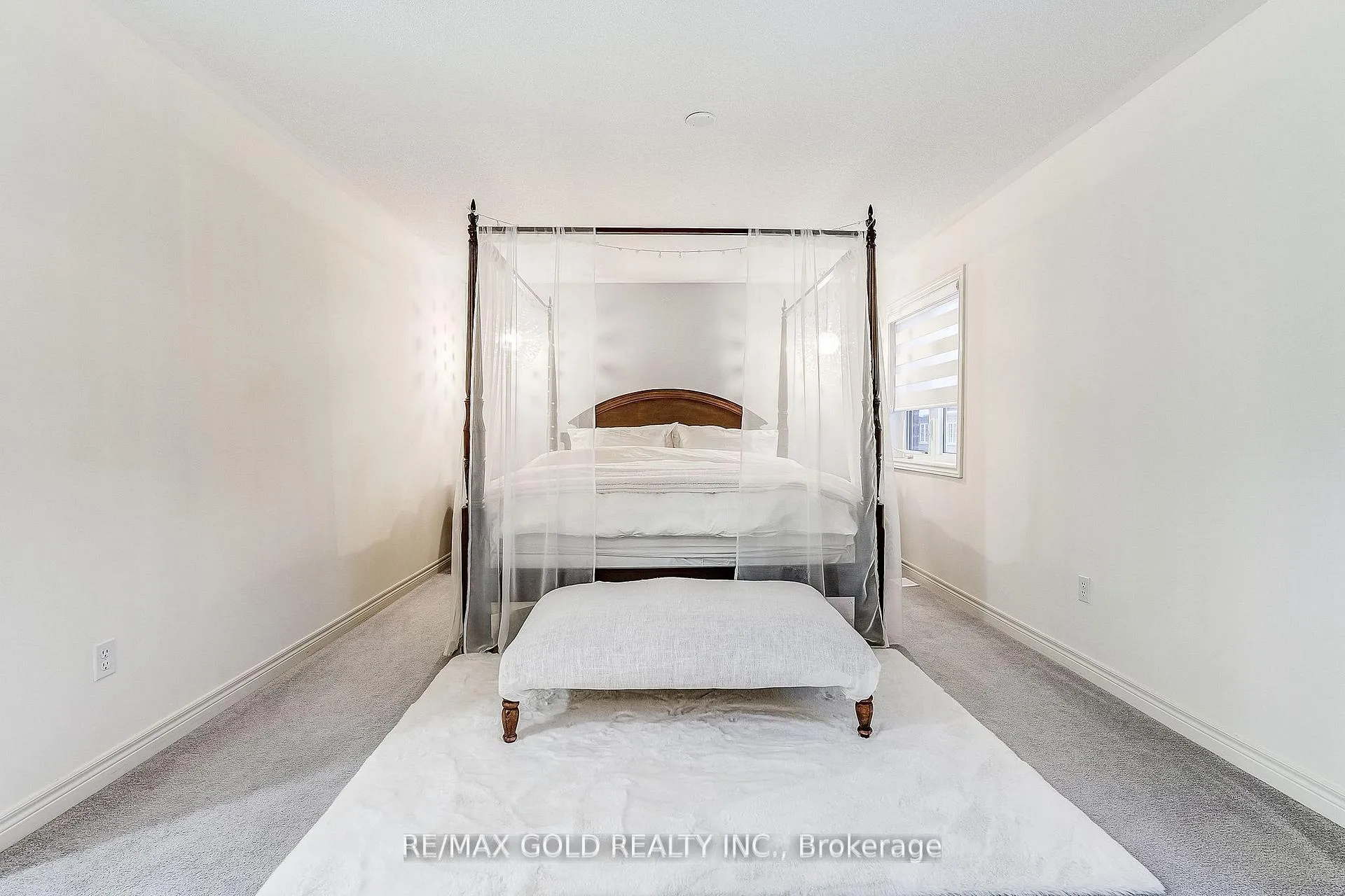 Photo 34 of 552 Bessborough Drive, Milton, Harrison — HOMEH