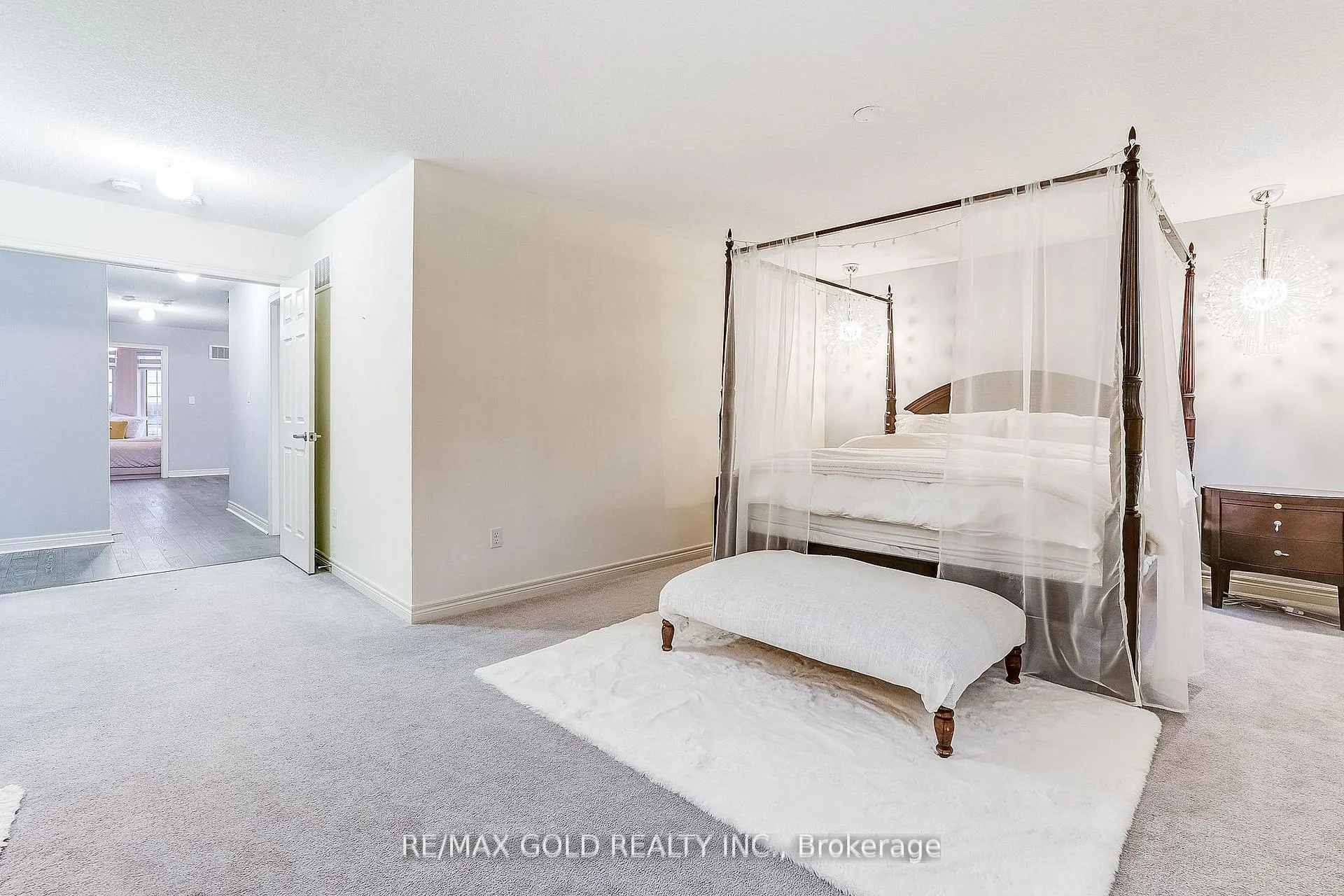 Photo 35 of 552 Bessborough Drive, Milton, Harrison — HOMEH