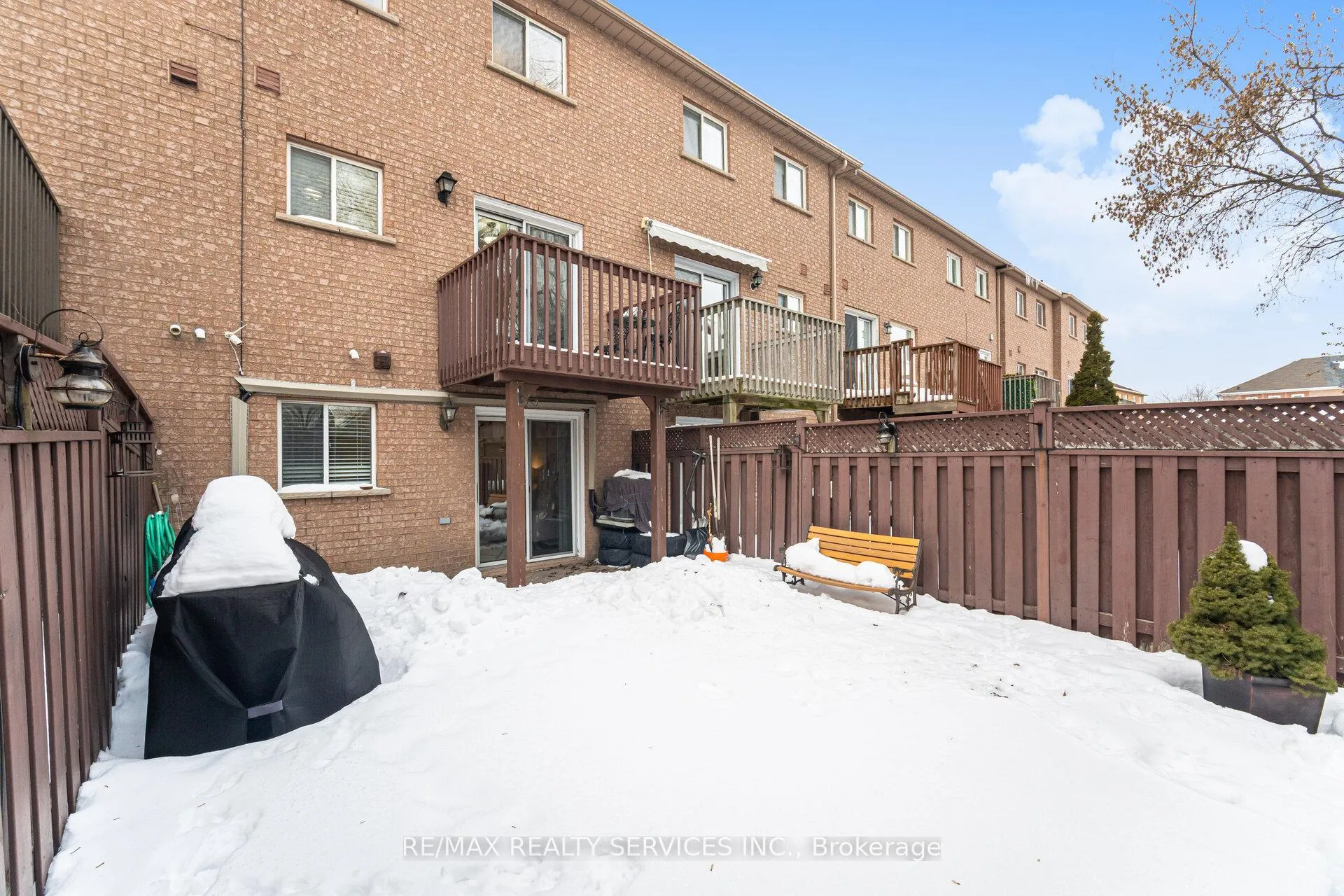 Photo 36 of 138 Parktree Drive, Vaughan, Maple — HOMEH